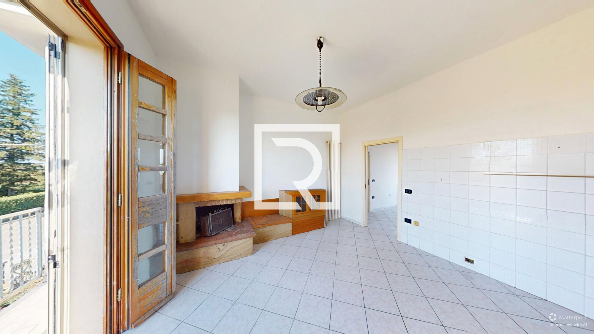 08252025_175853_defurnished