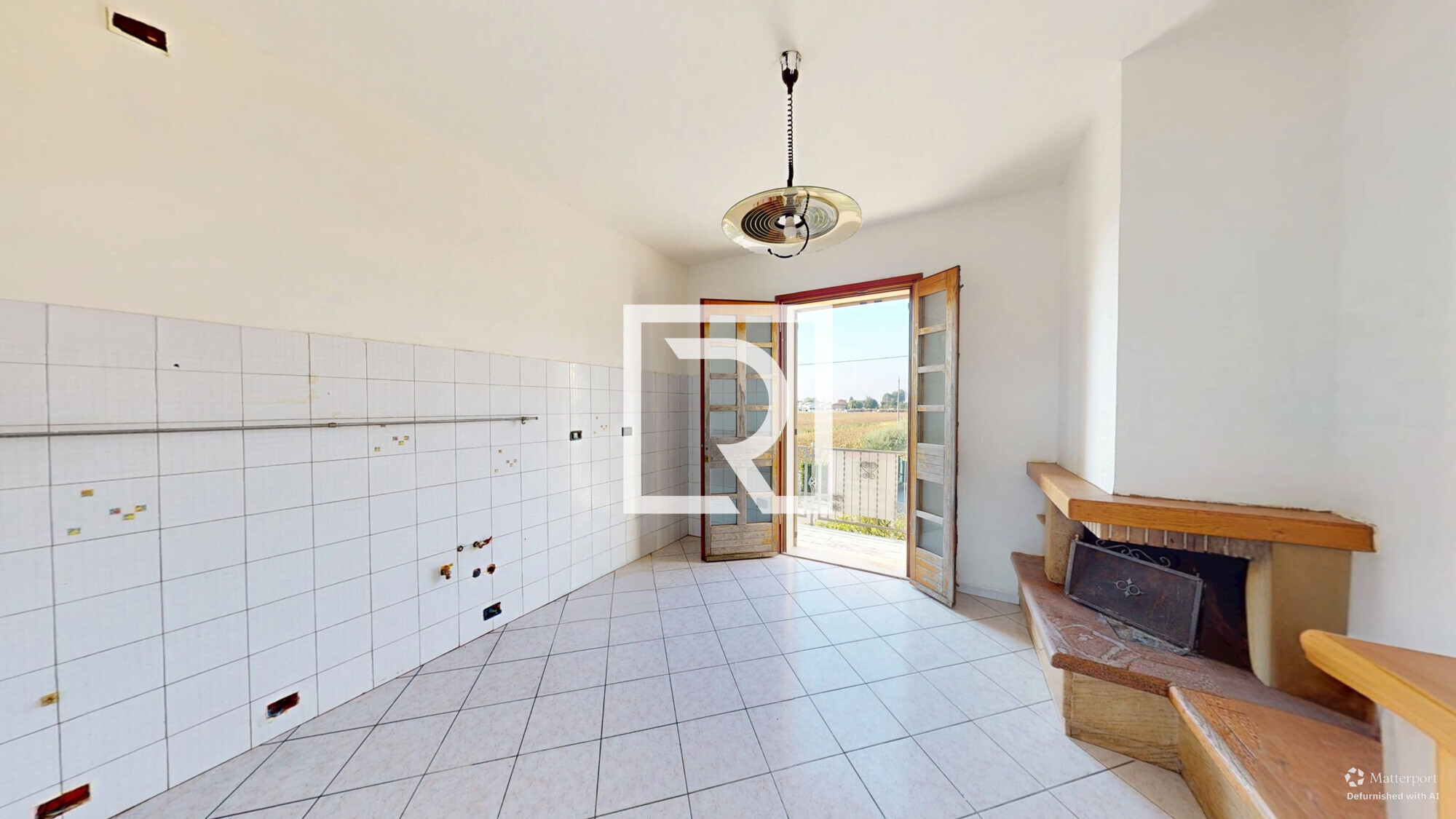 08252025_175833_defurnished