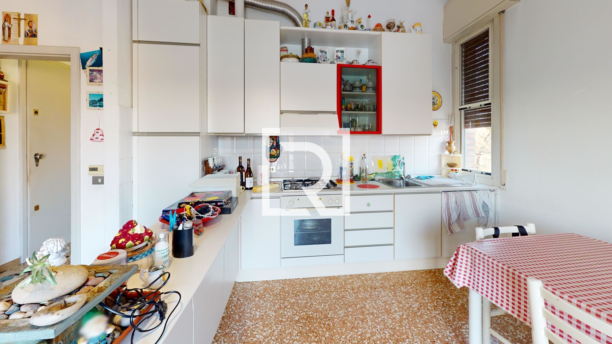 Trilocale-Errano--Kitchen 1