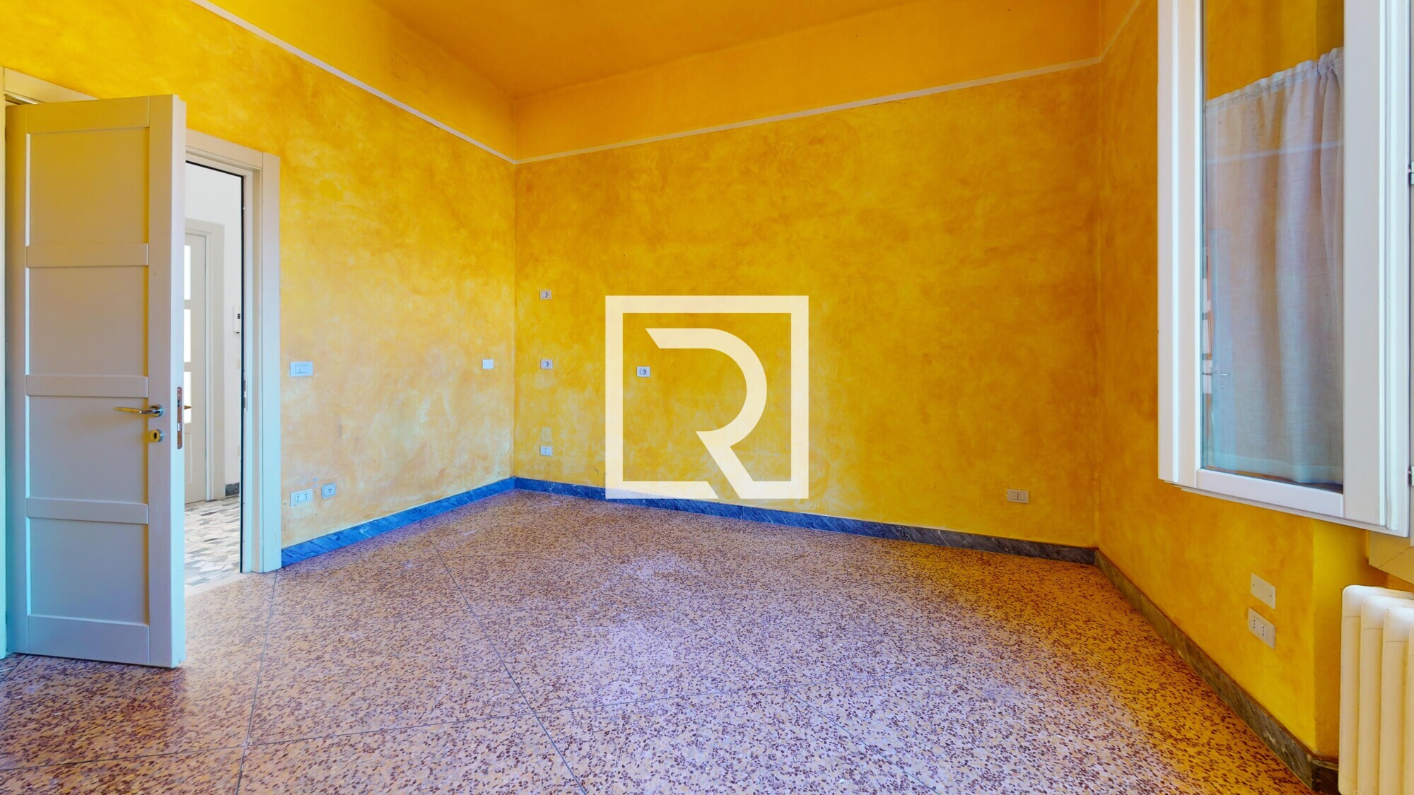 11-Via-Giovanni-Fronticelli-Baldelli-Bedroom