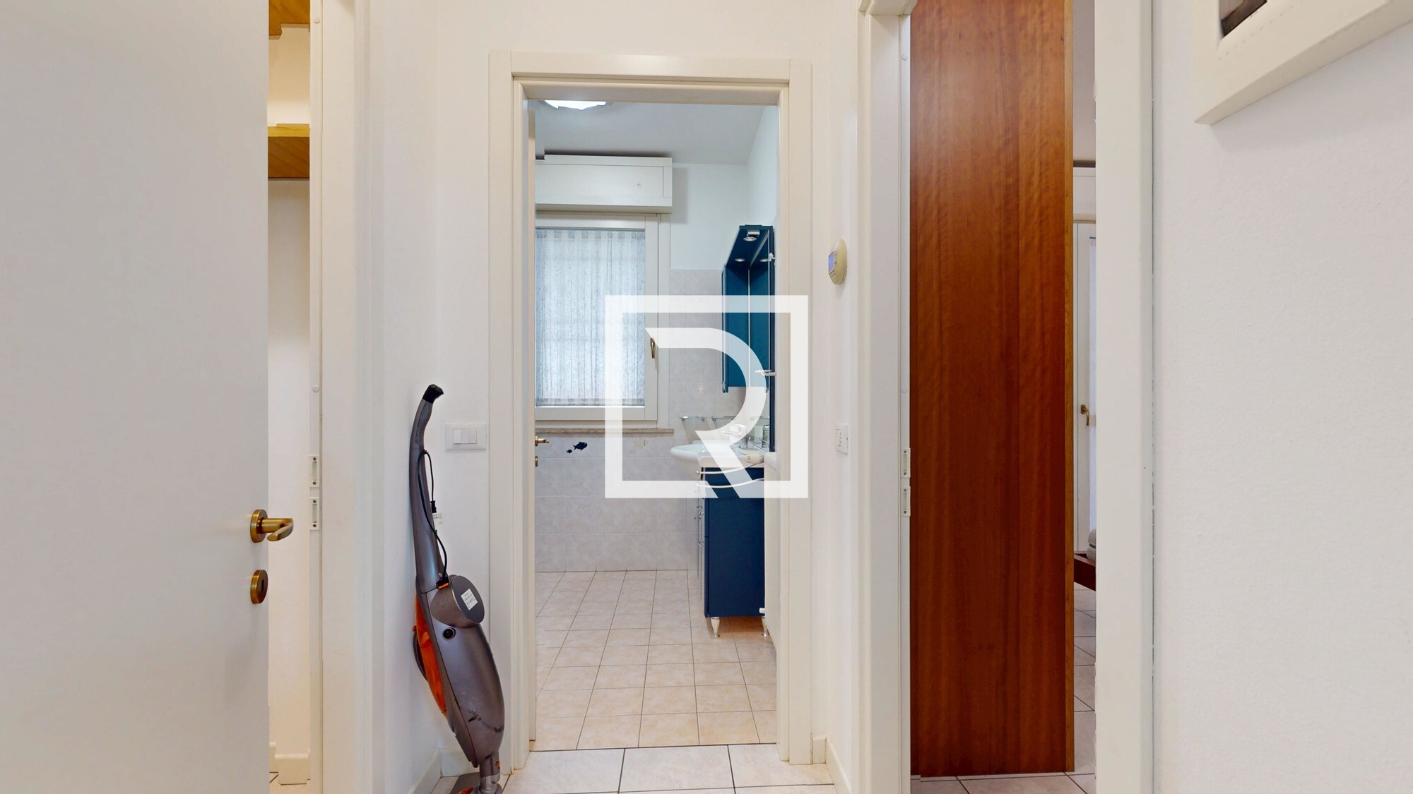 bilocale-con-cantina-e-posto-auto-03172025_101744