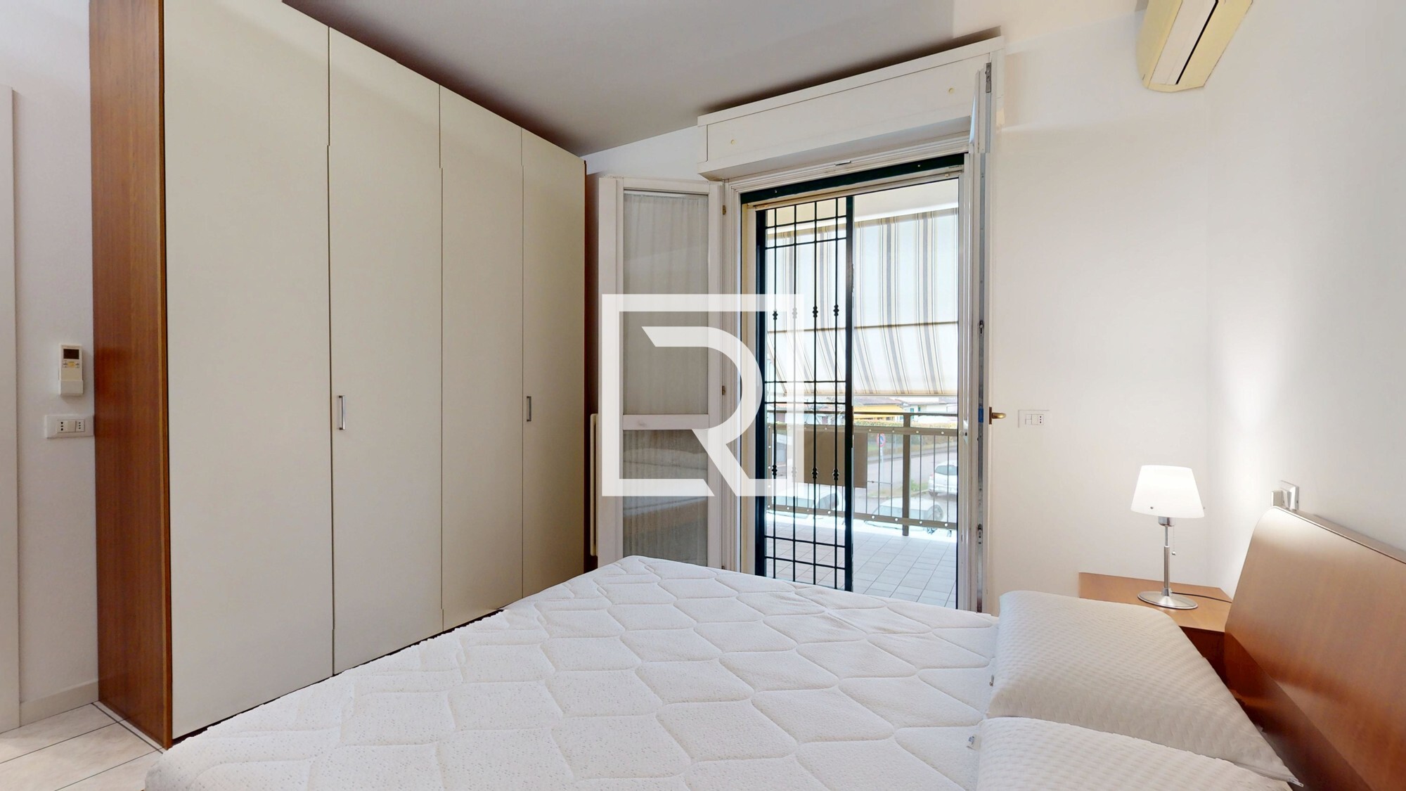 bilocale-con-cantina-e-posto-auto-03172025_101229