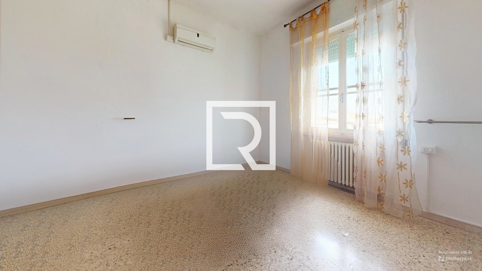 Appartamento-Savignano-Bedroom-Defurnished 1