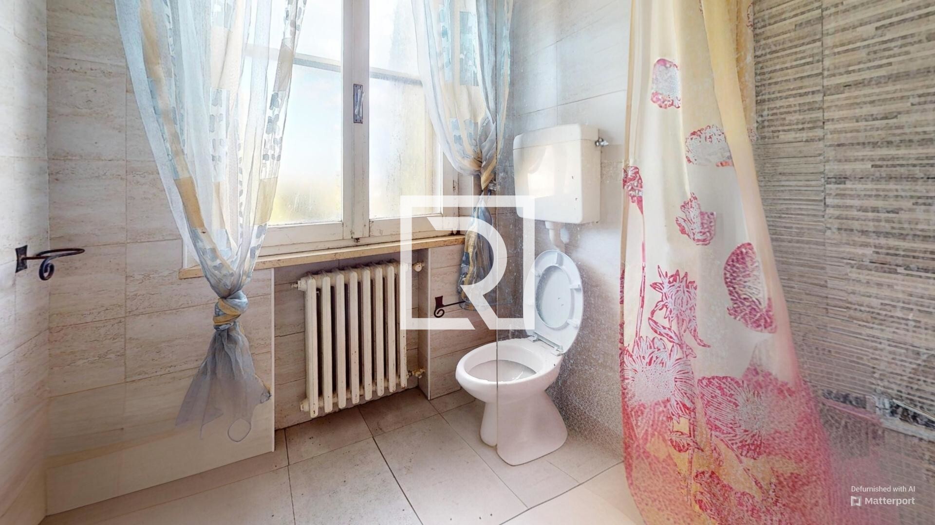 Appartamento-Savignano-Bathroom-Defurnished