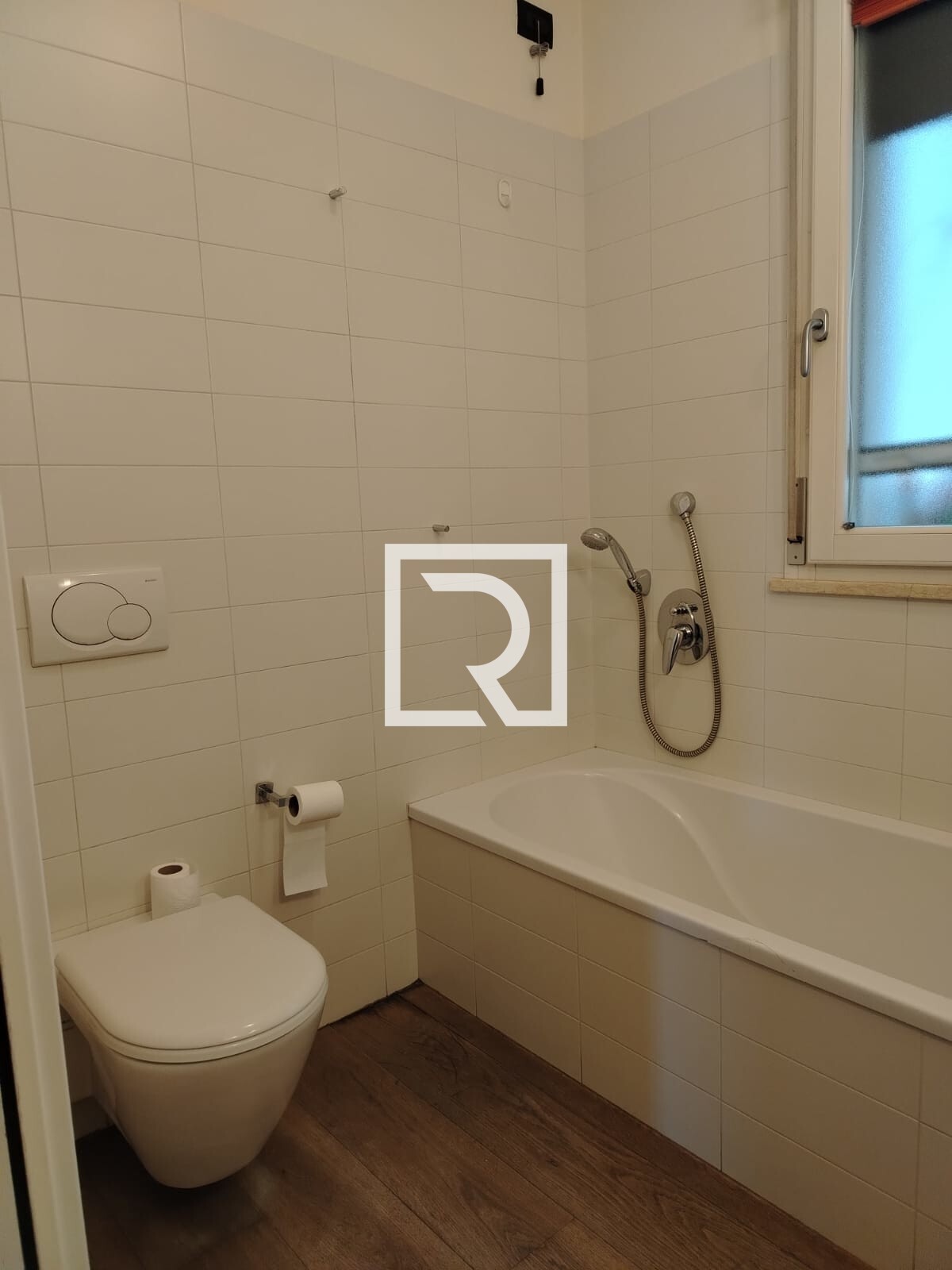BAGNO PRIMO PIANO