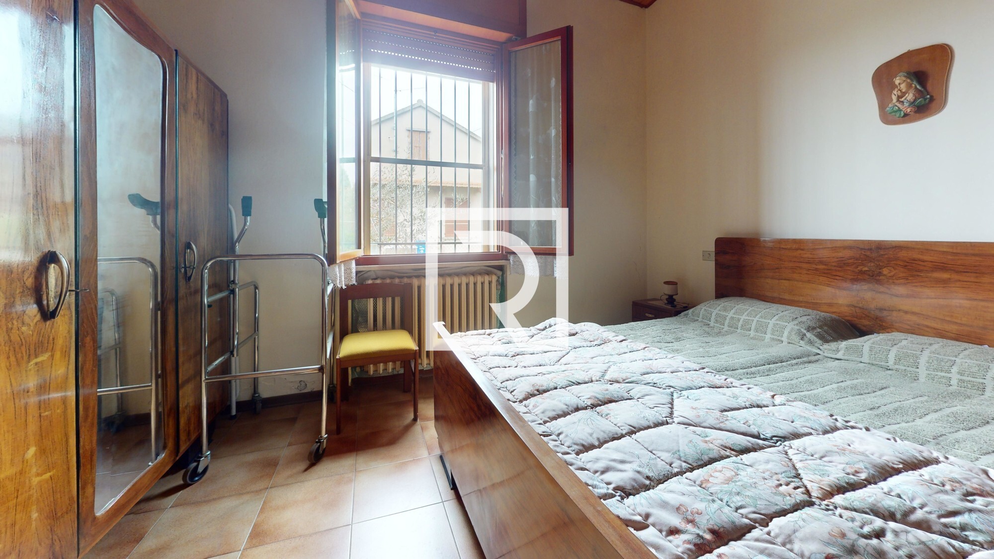 Via-Del-Canale-155-Bedroom 1