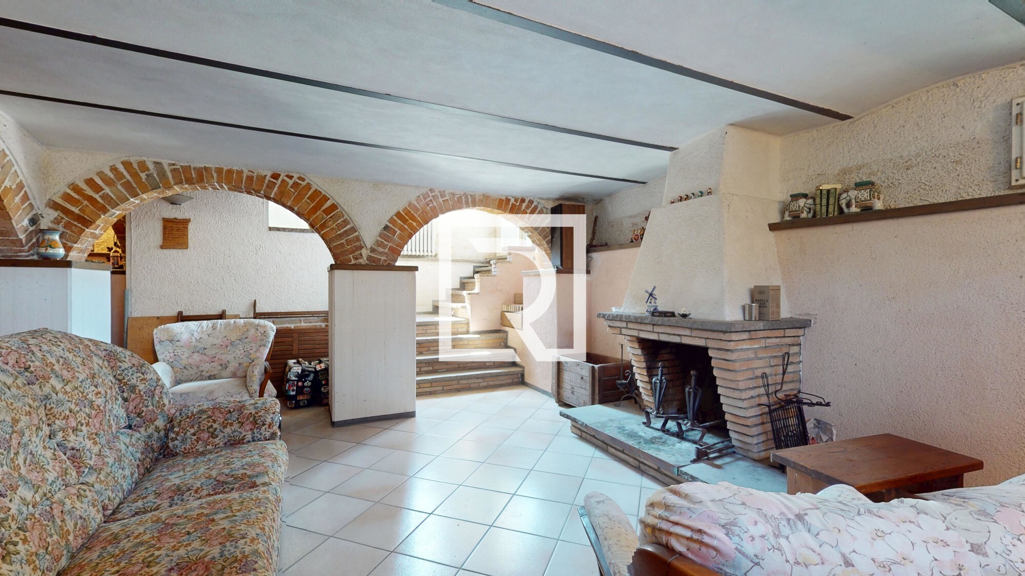 CASA-CON-4-CAMERE-E-TAVERNETTA-07212025_152402