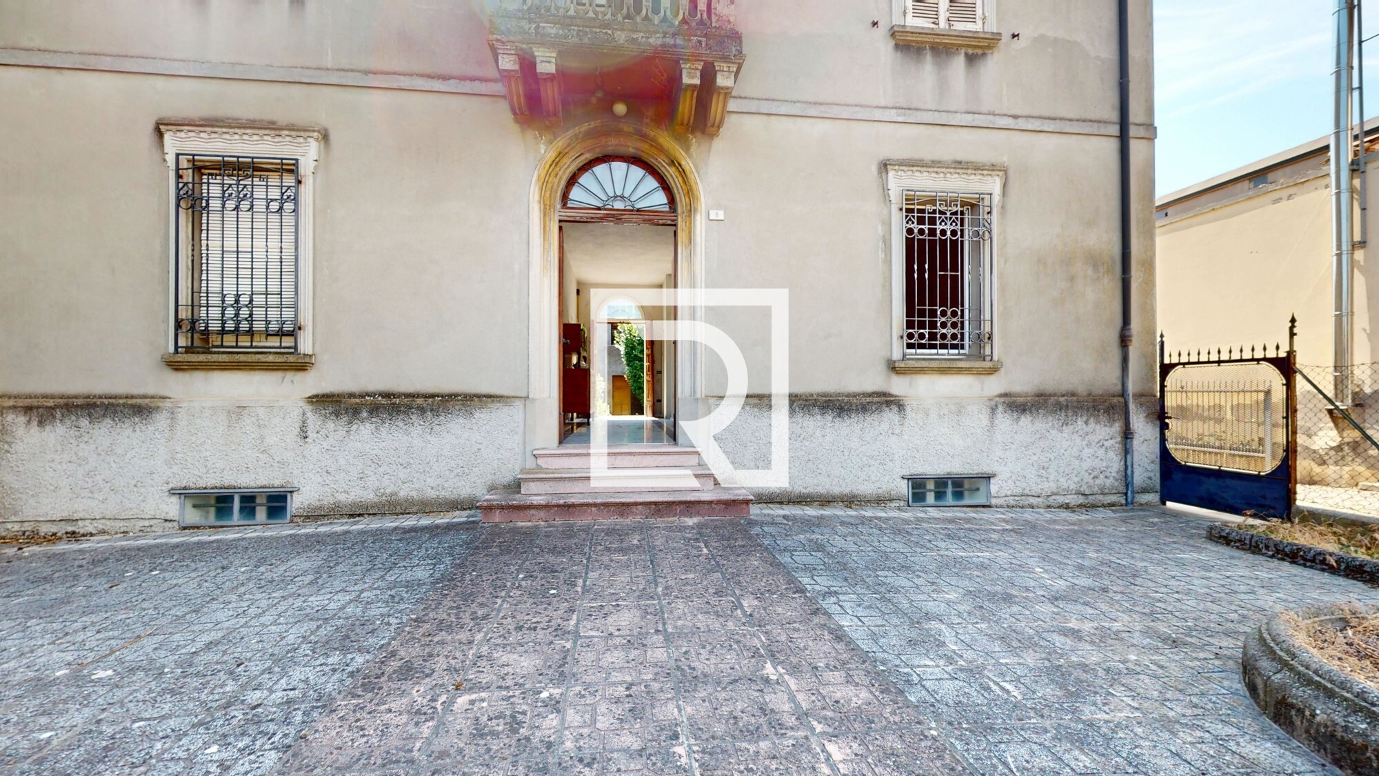 CASA-CON-4-CAMERE-E-TAVERNETTA-07212025_153118