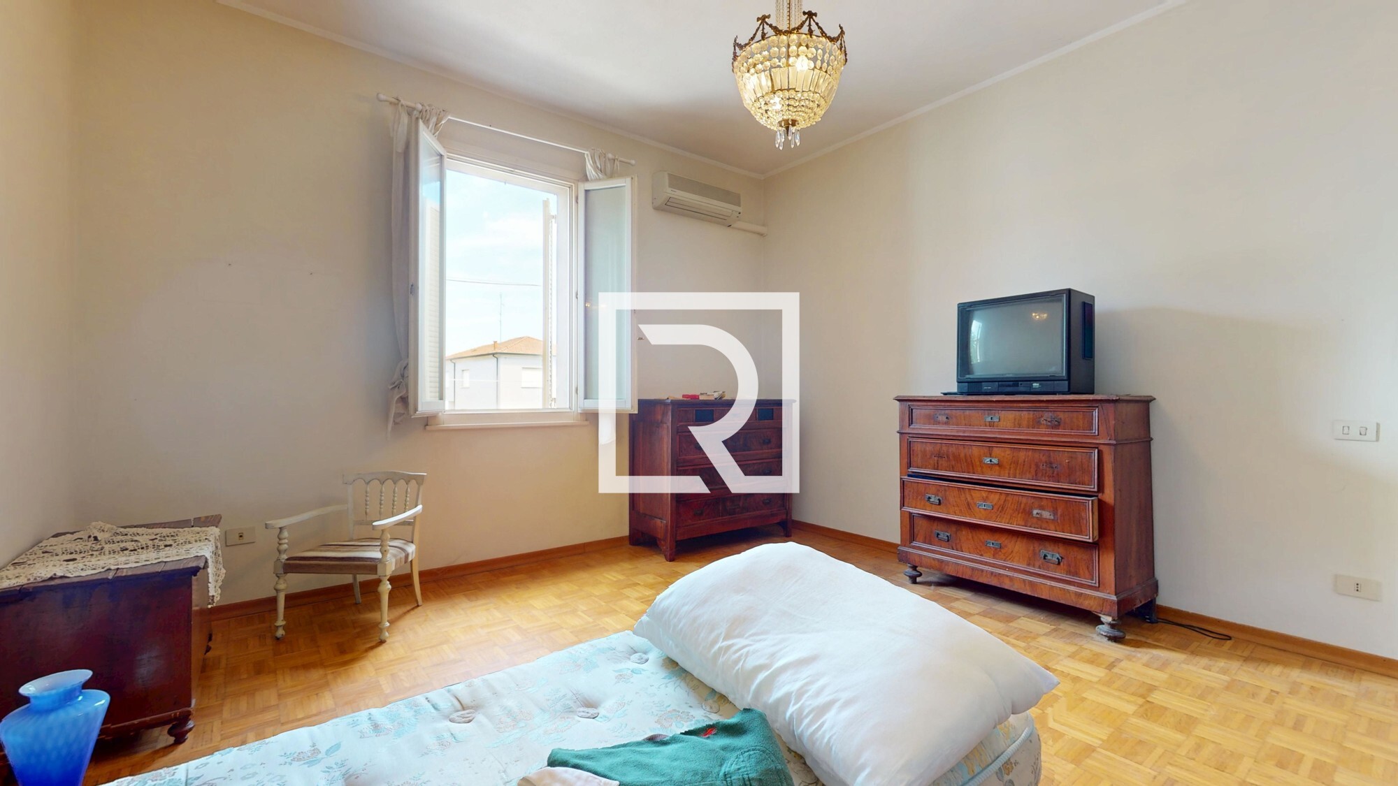 CASA-CON-4-CAMERE-E-TAVERNETTA-07212025_153357