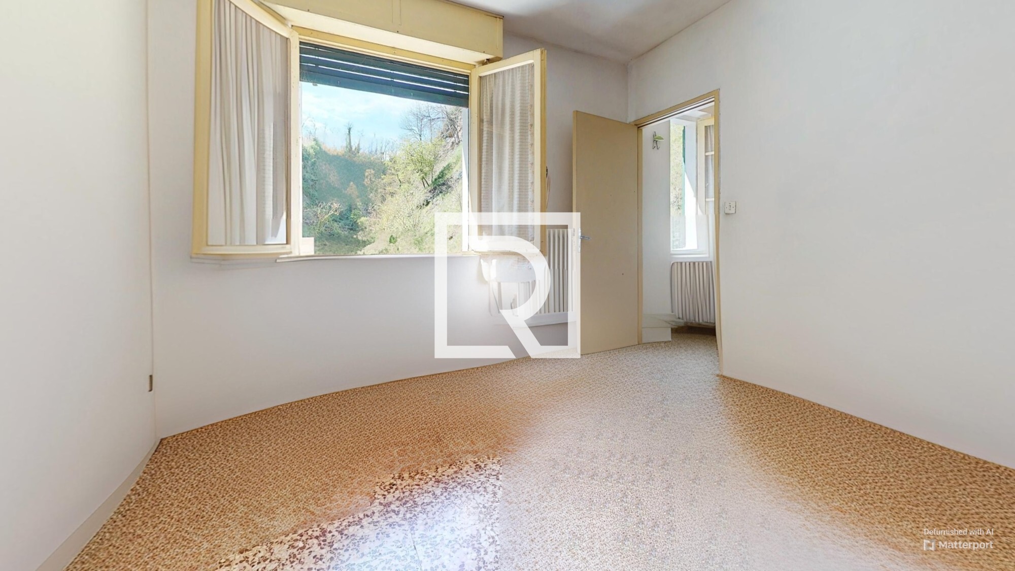Bedroom-Defurnished (1)