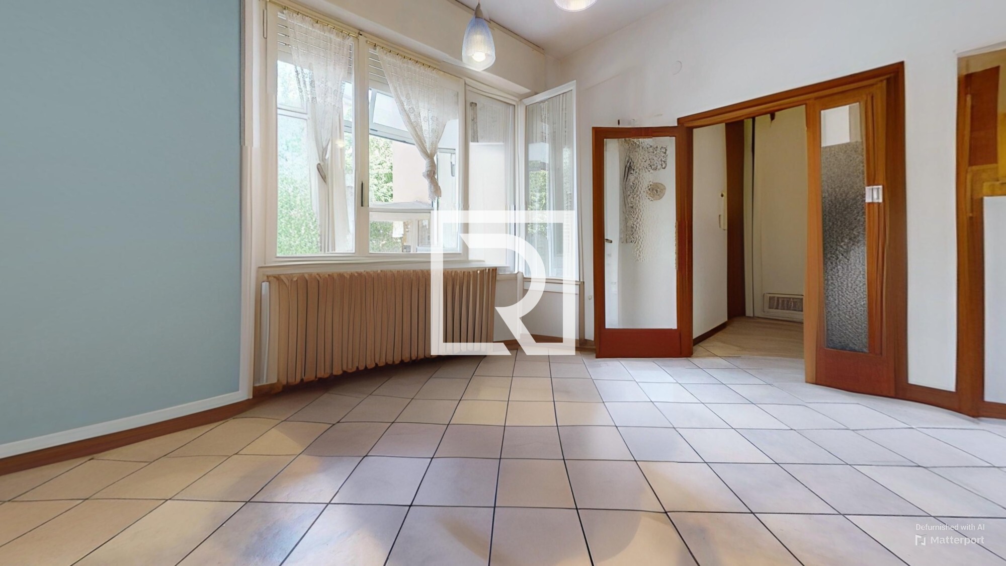Dining-Room-Defurnished (1)