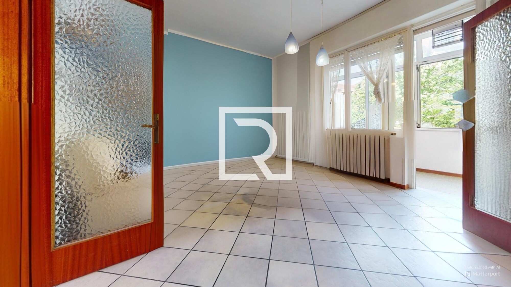 Dining-Room-Defurnished (2)