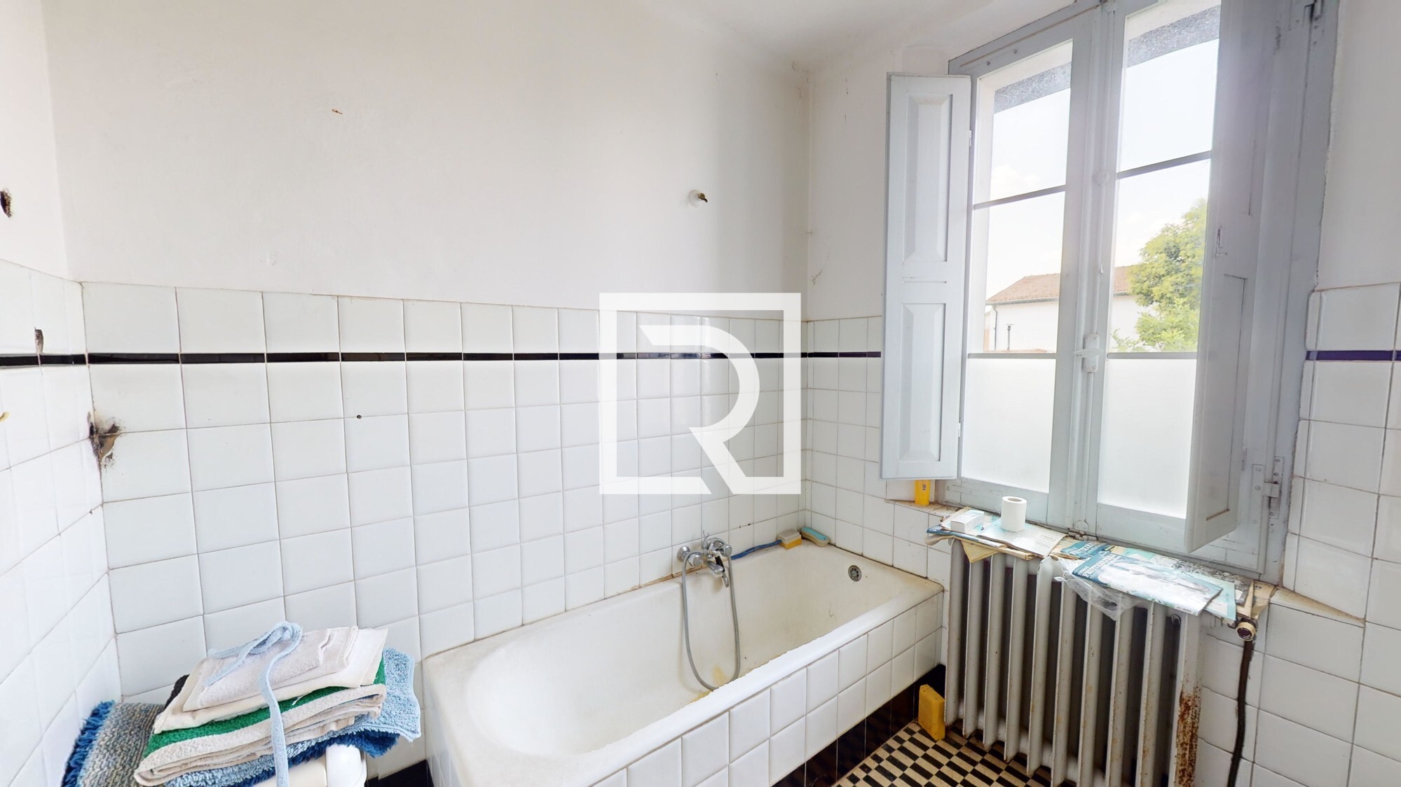10-Via-Lorenzo-Perosi-08222024_093656