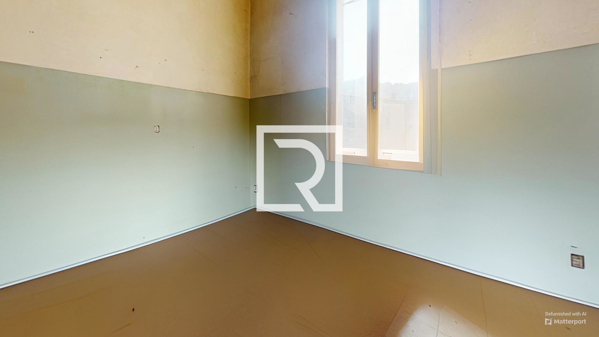Via-Roma-Bedroom-Defurnished
