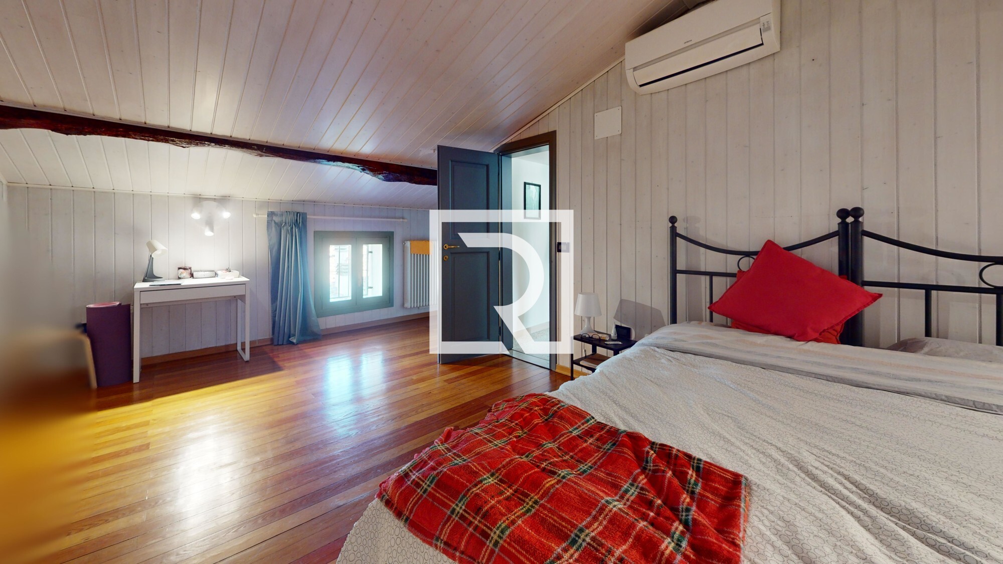 Centro-Storico-Bedroom