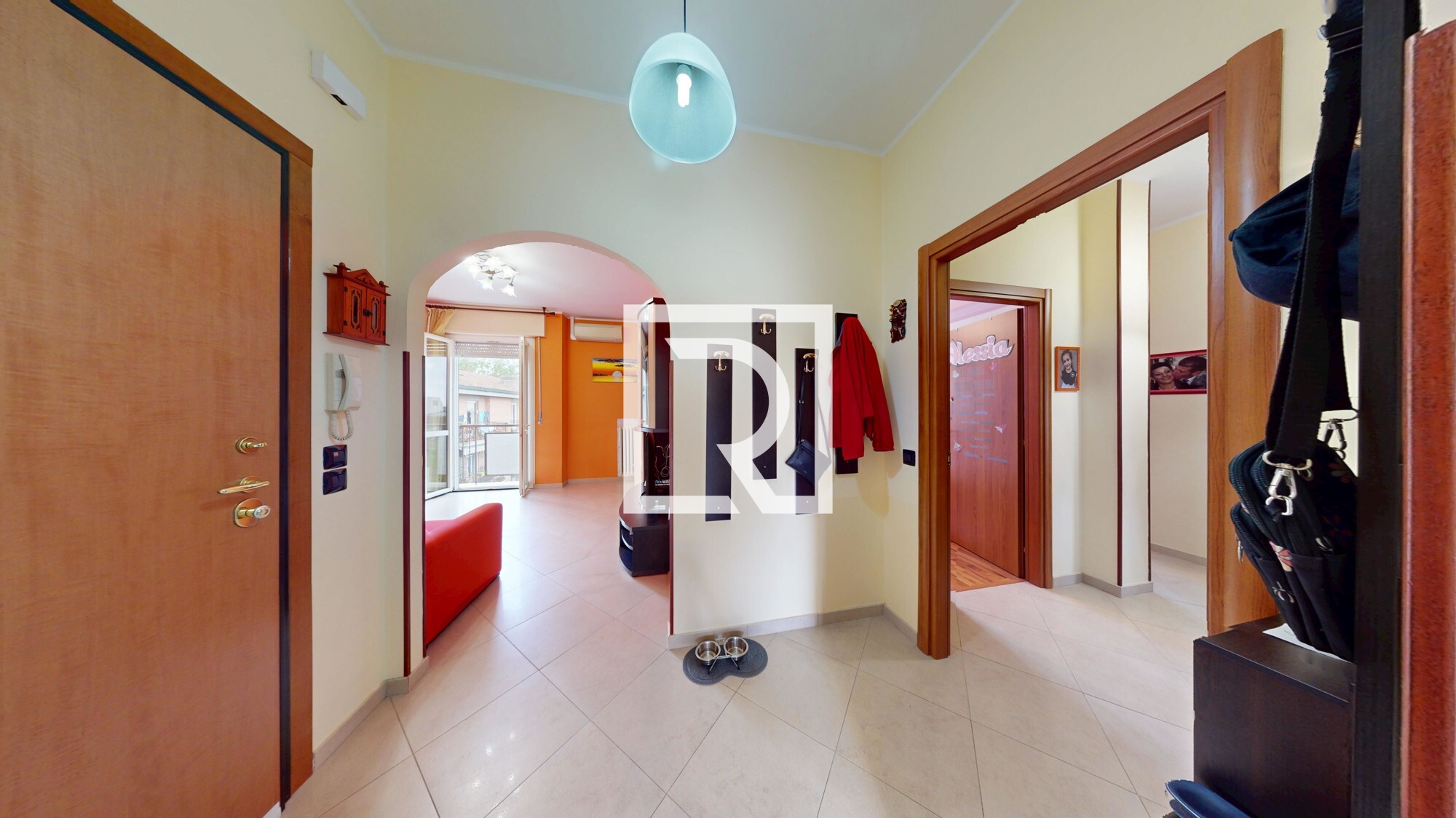 APPARTAMENTO-DI-AMPIE-METRATURE-RISTRUTTURATO-A-NUOVO-ALLULTIMO-PIANO-05092025_150440