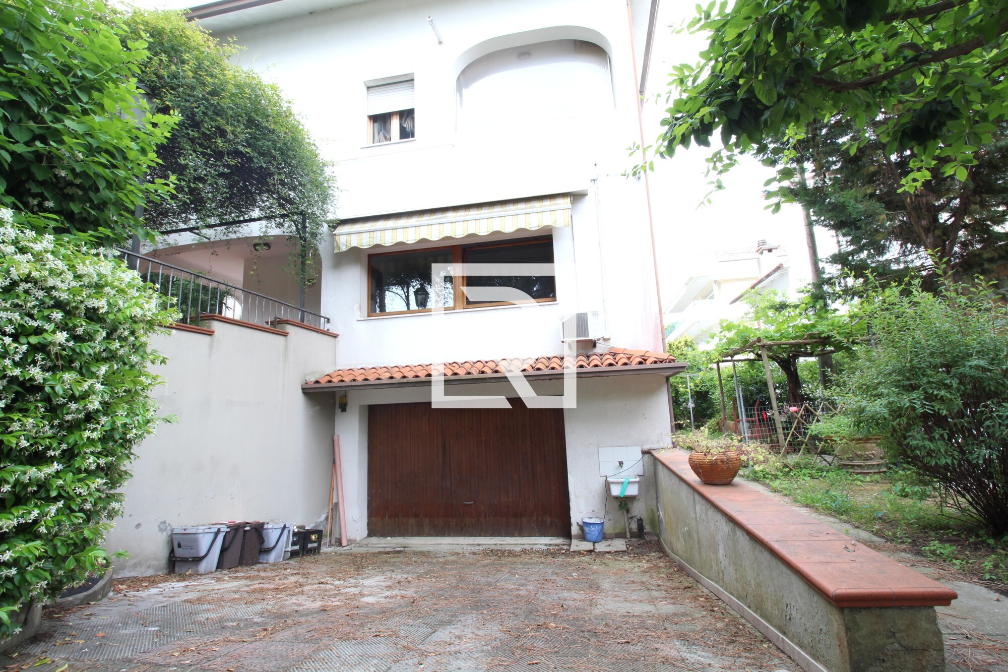Ingresso garage