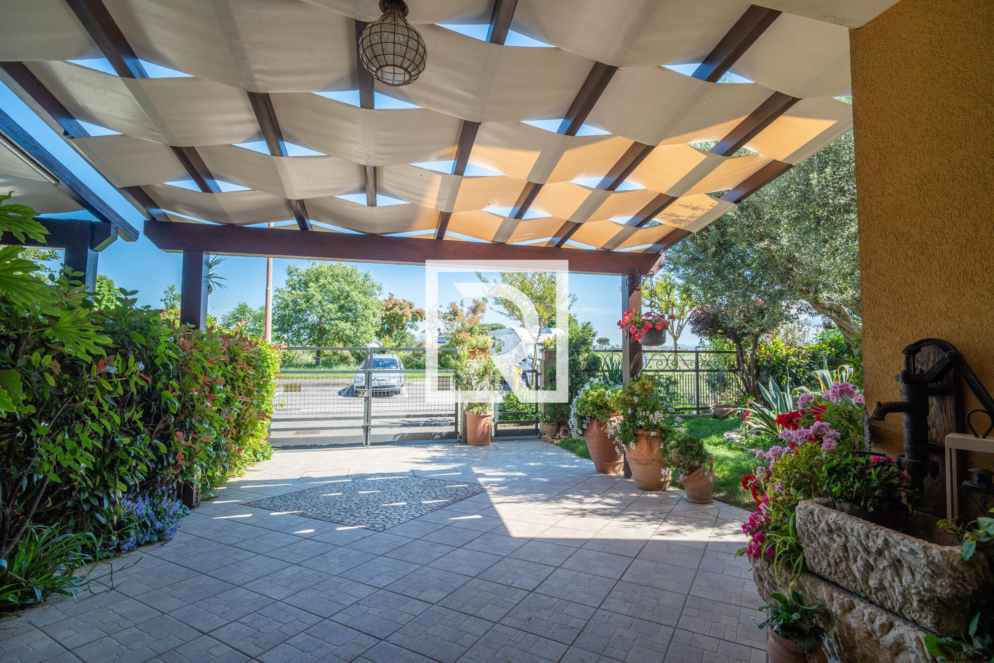 DSC03922-HDR