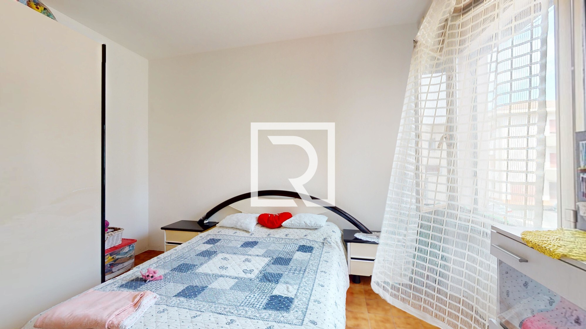TRILOCALE-IN-ZONA-SERVITA-CON-GARAGE-06042025_113816