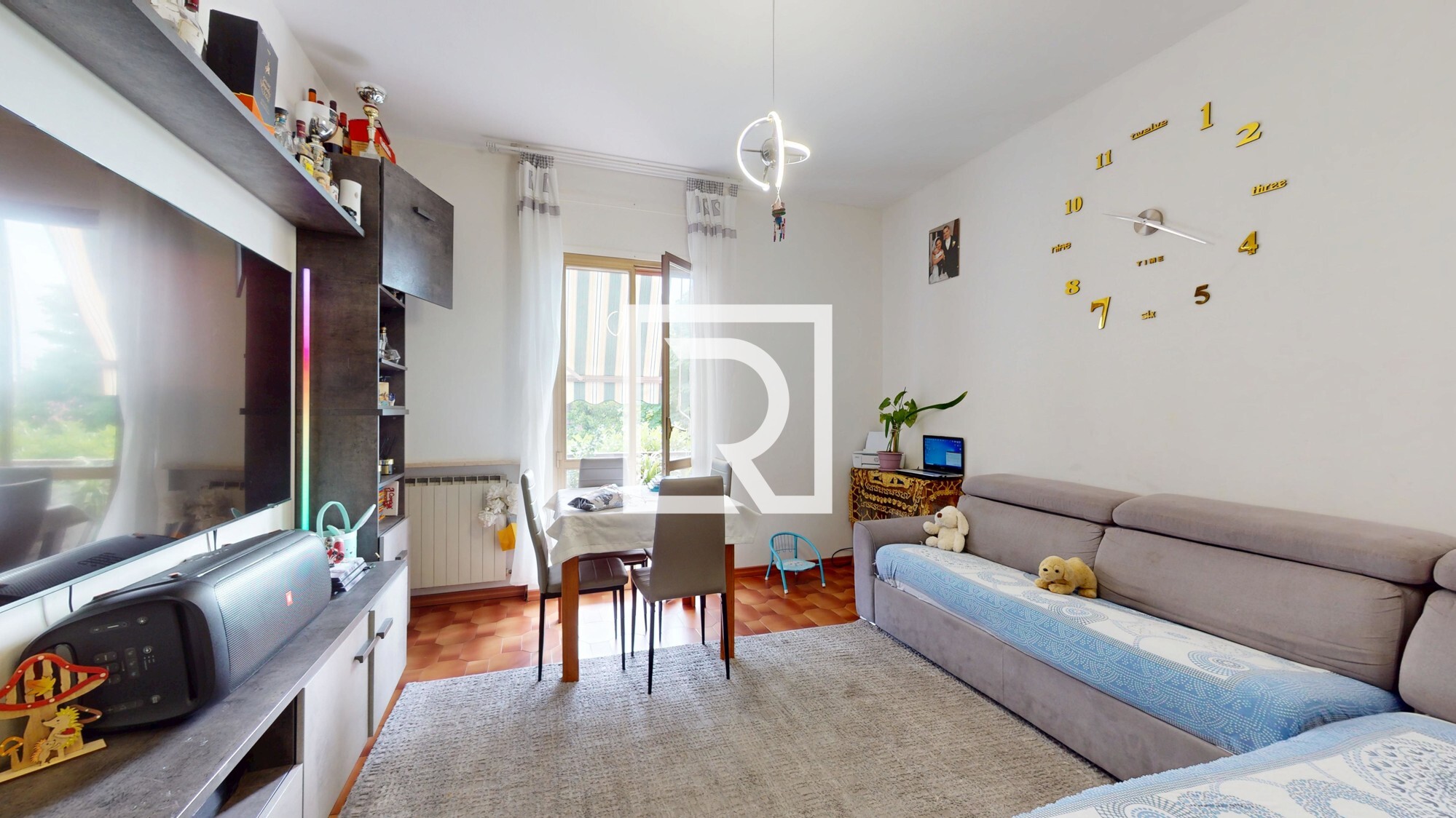 TRILOCALE-IN-ZONA-SERVITA-CON-GARAGE-06042025_113241