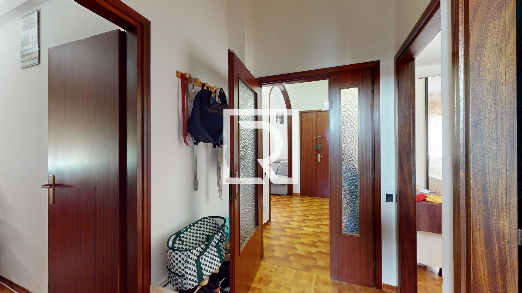TRILOCALE-IN-ZONA-SERVITA-CON-GARAGE-06042025_114032