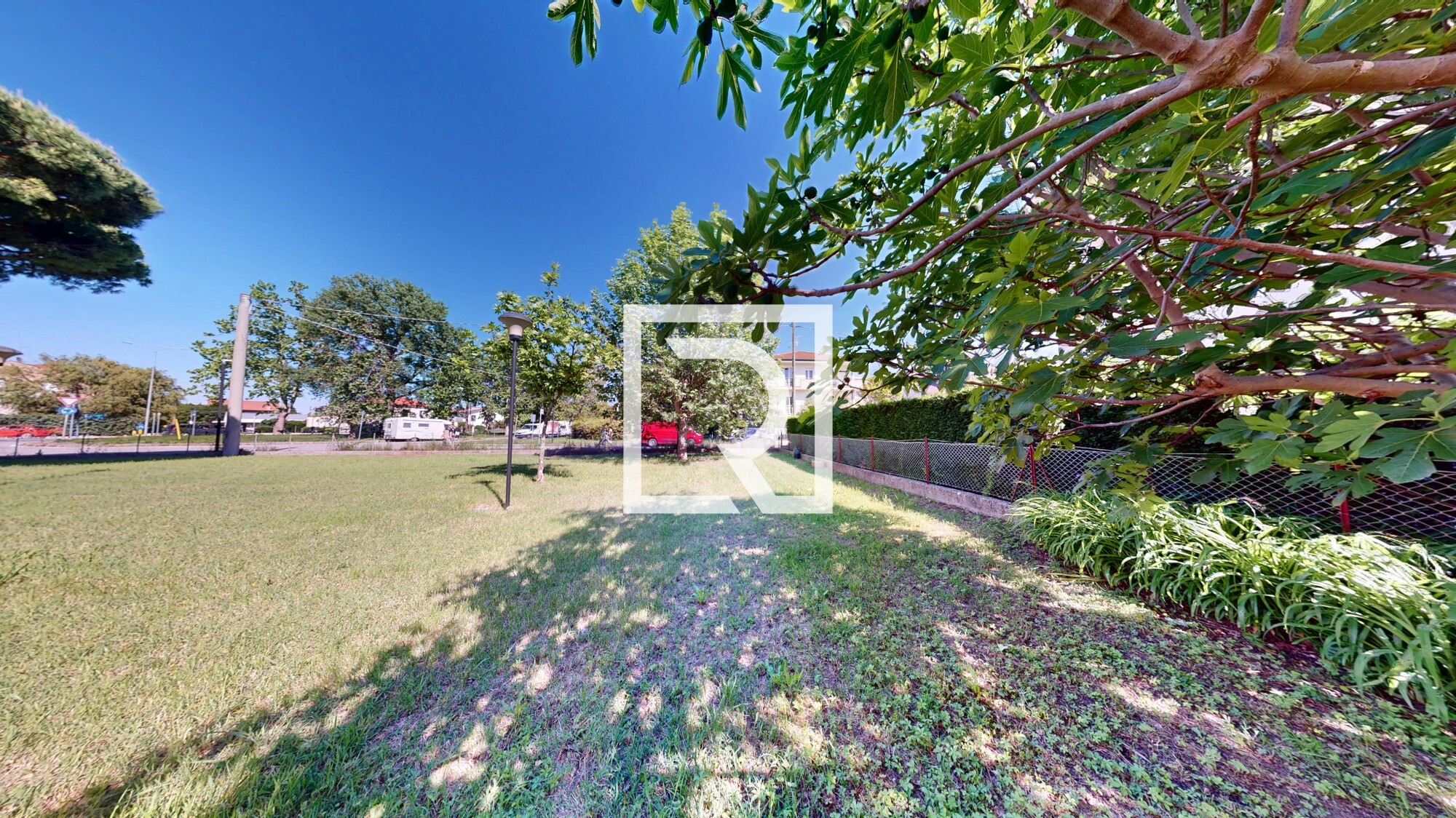 APPARTAMENTO-QUADRILOCALE-CON-GARAGE-05162025_104130