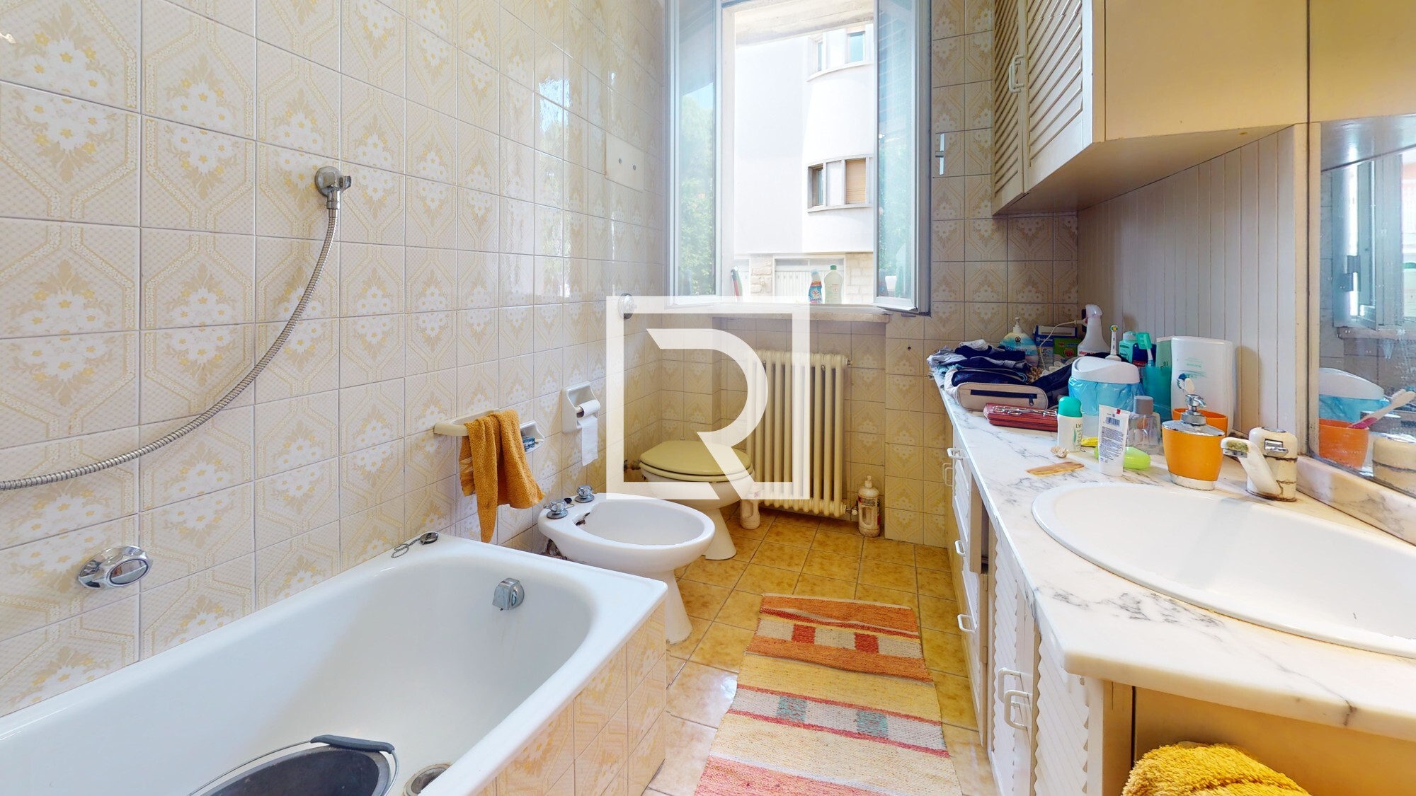 Quadrilocale-Bathroom