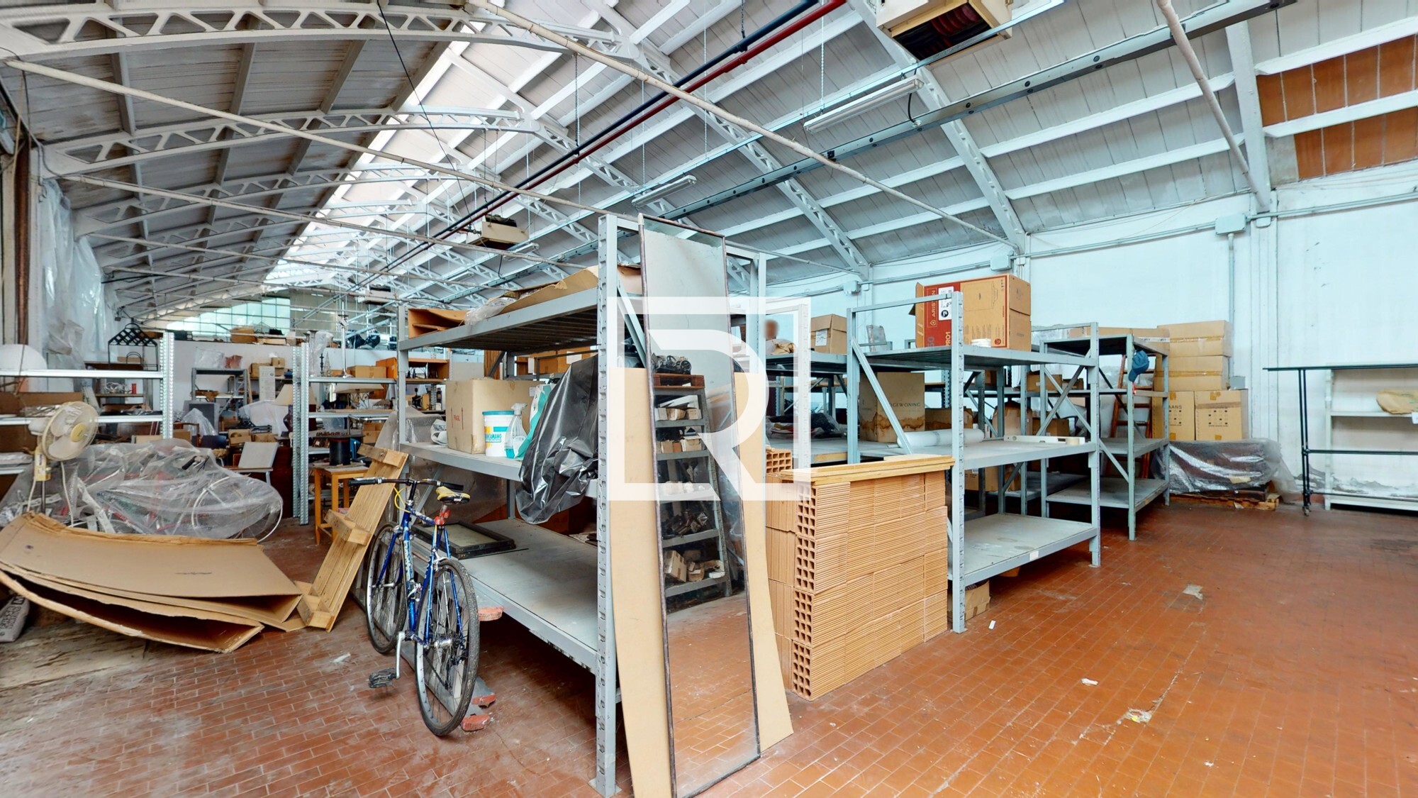 capannone-di-800-mq-con-3000-metri-corte-esterna-07072025_095413