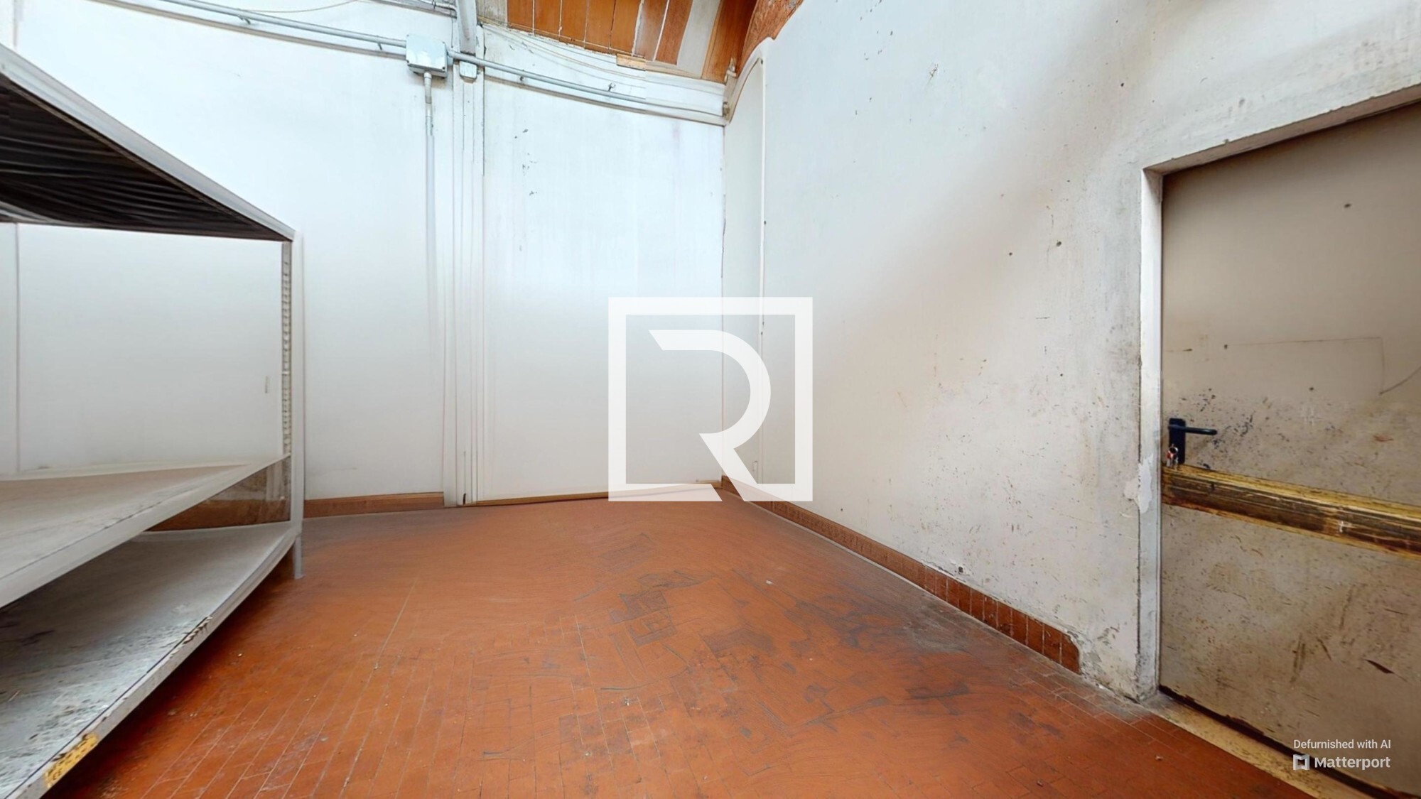 capannone-di-800-mq-con-3000-metri-corte-esterna-Photo-3-Defurnished
