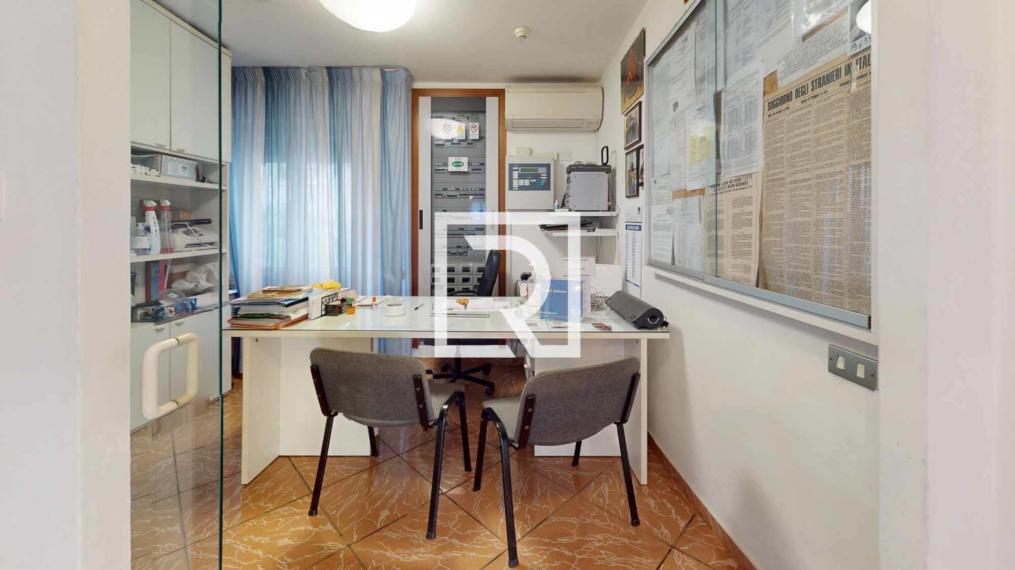 Via-Petropoli-16-Dining-Room