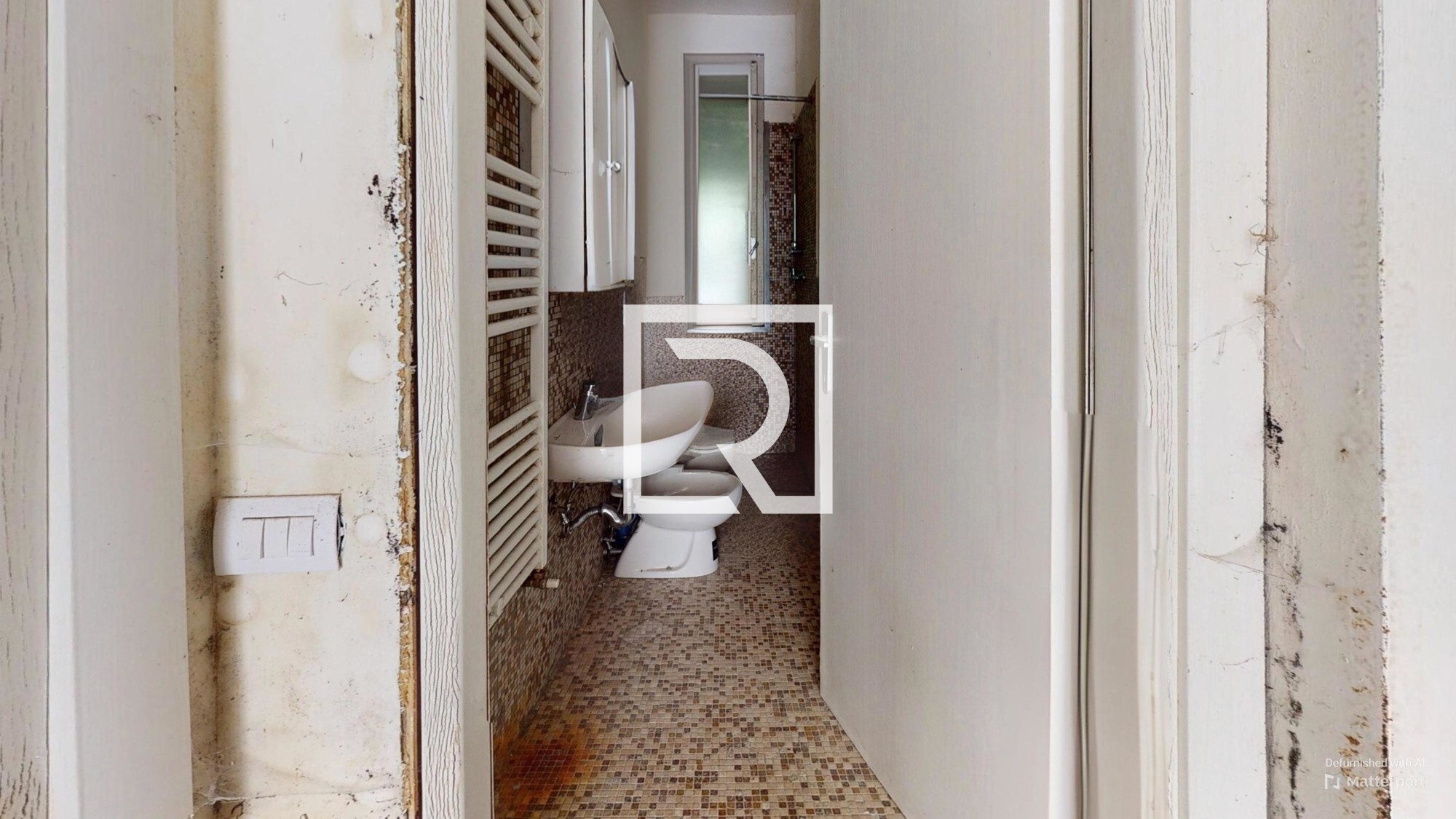 Senza-titolo-Bathroom-Defurnished