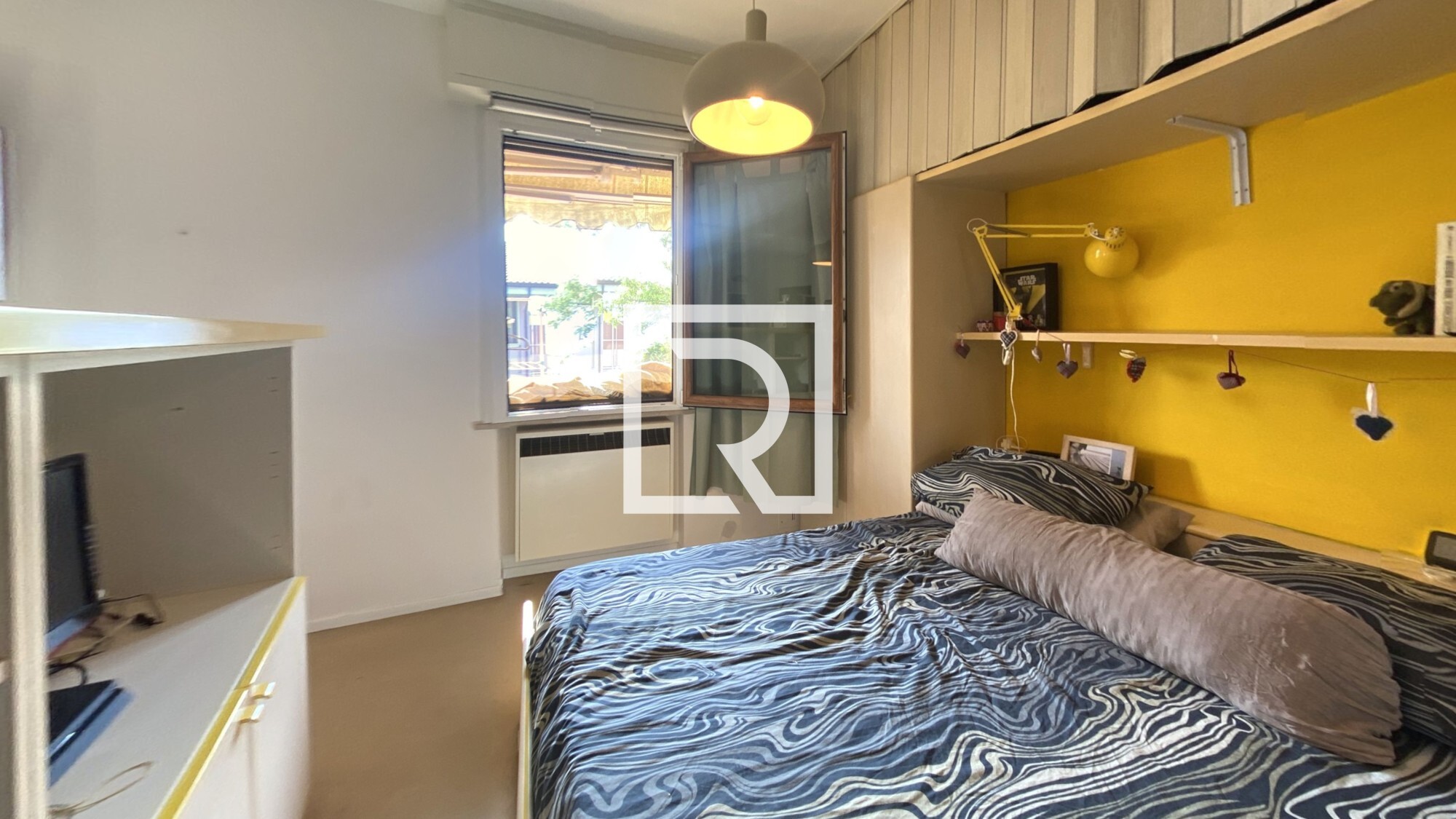 Bedroom (13)
