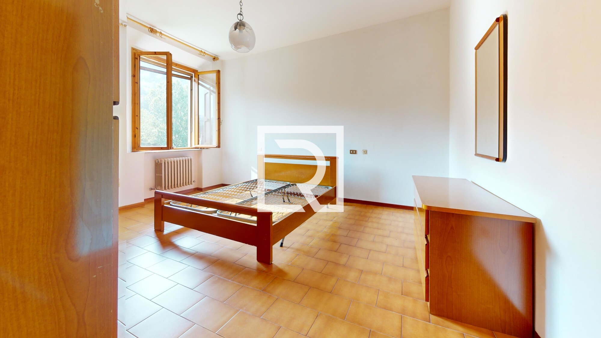 TRILOCALE-CON-VISTA-PANORAMICA-Bedroom 1