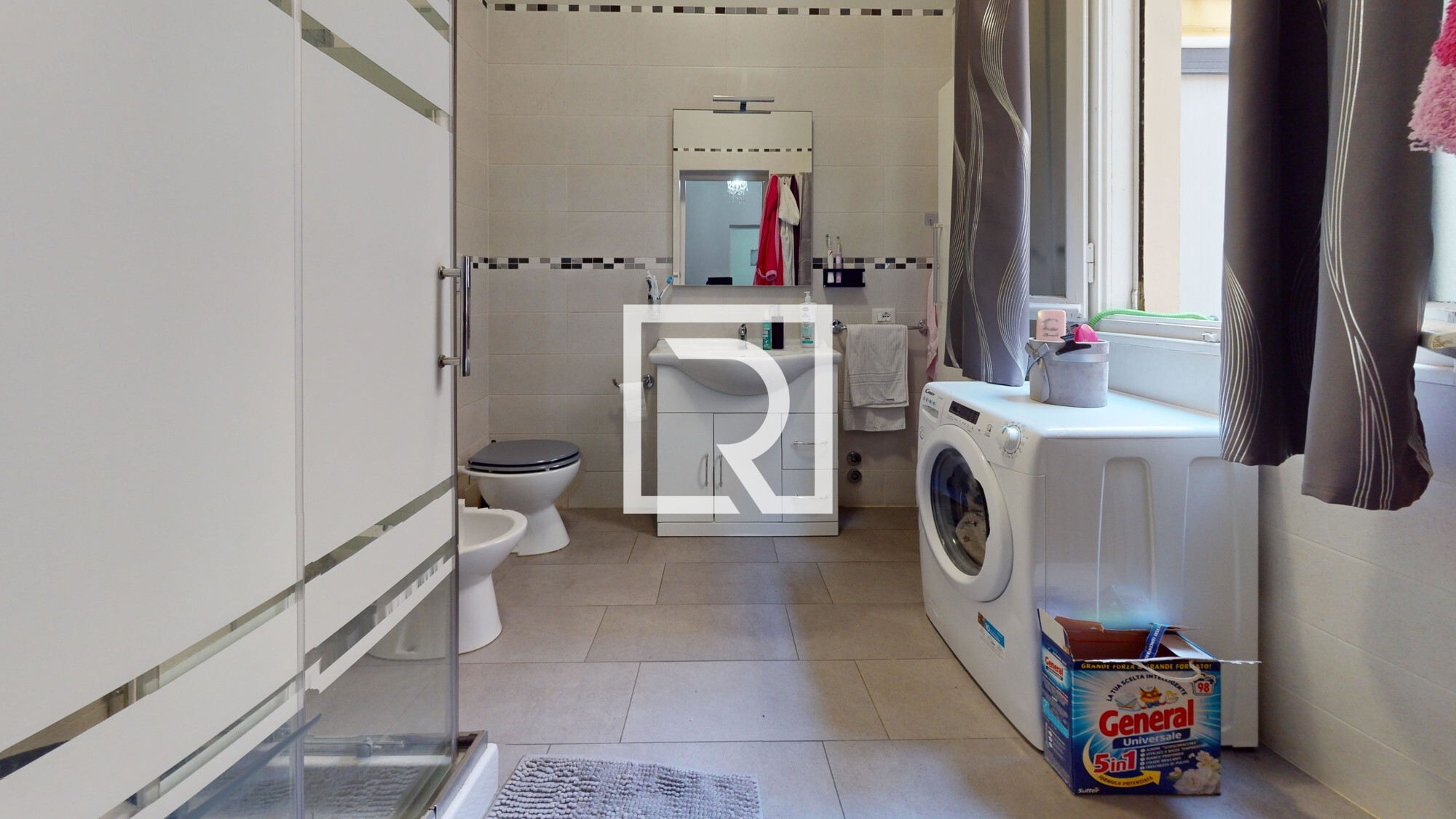 trilocale-finemente-ristrutturato-Bathroom