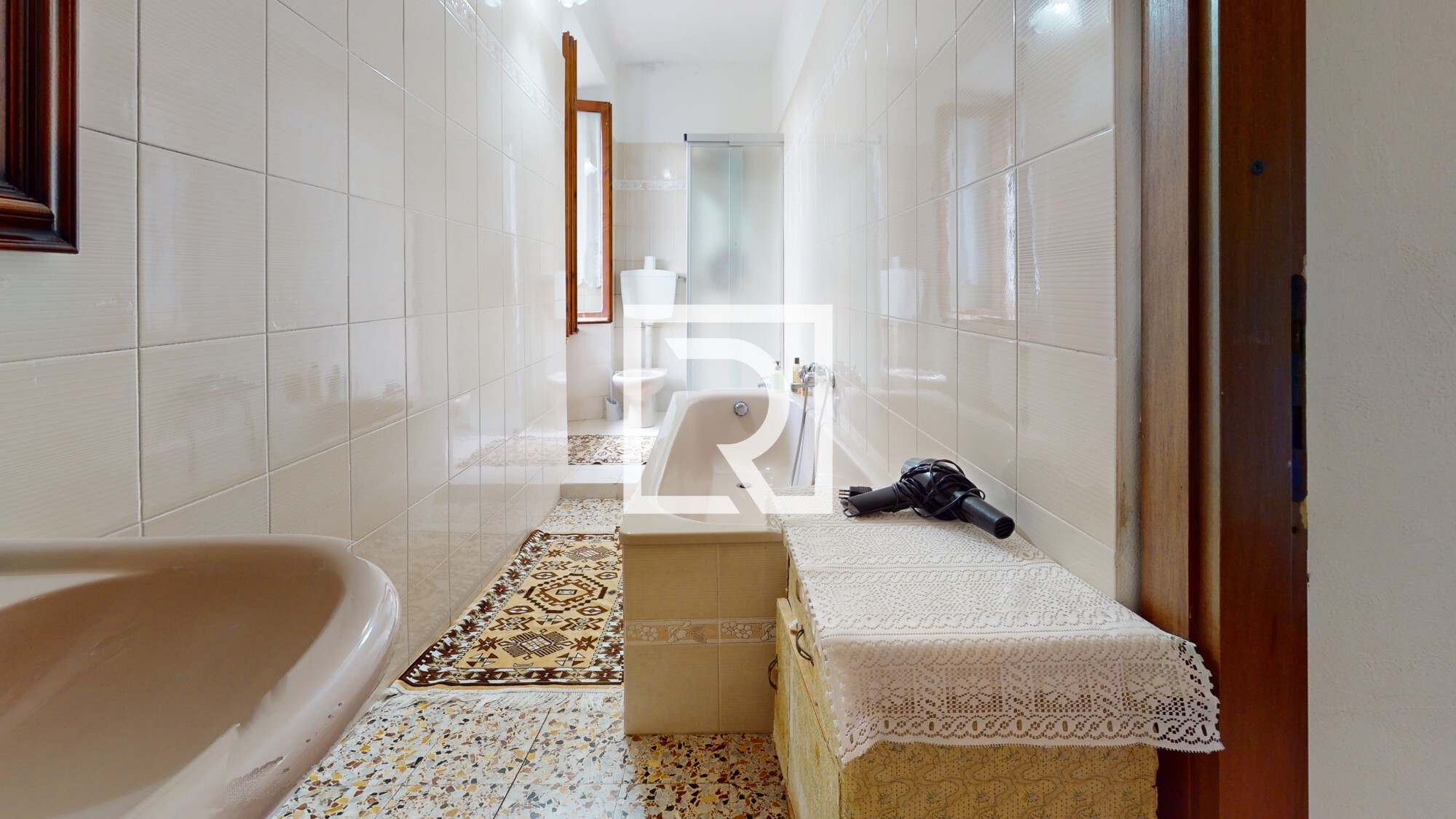 Bathroom (22)