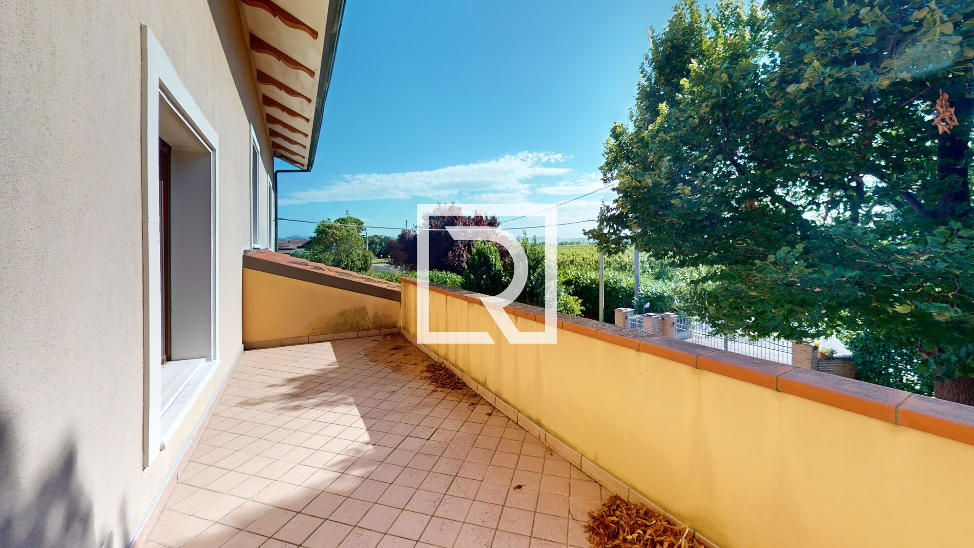 Porzione-Bifamiliare-Bulgarno-Balcony