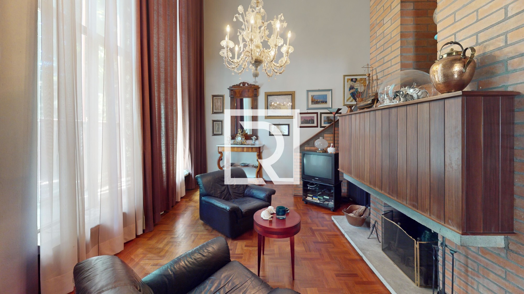 Via-Tommaso-Gulli-n-2022-Living-Room