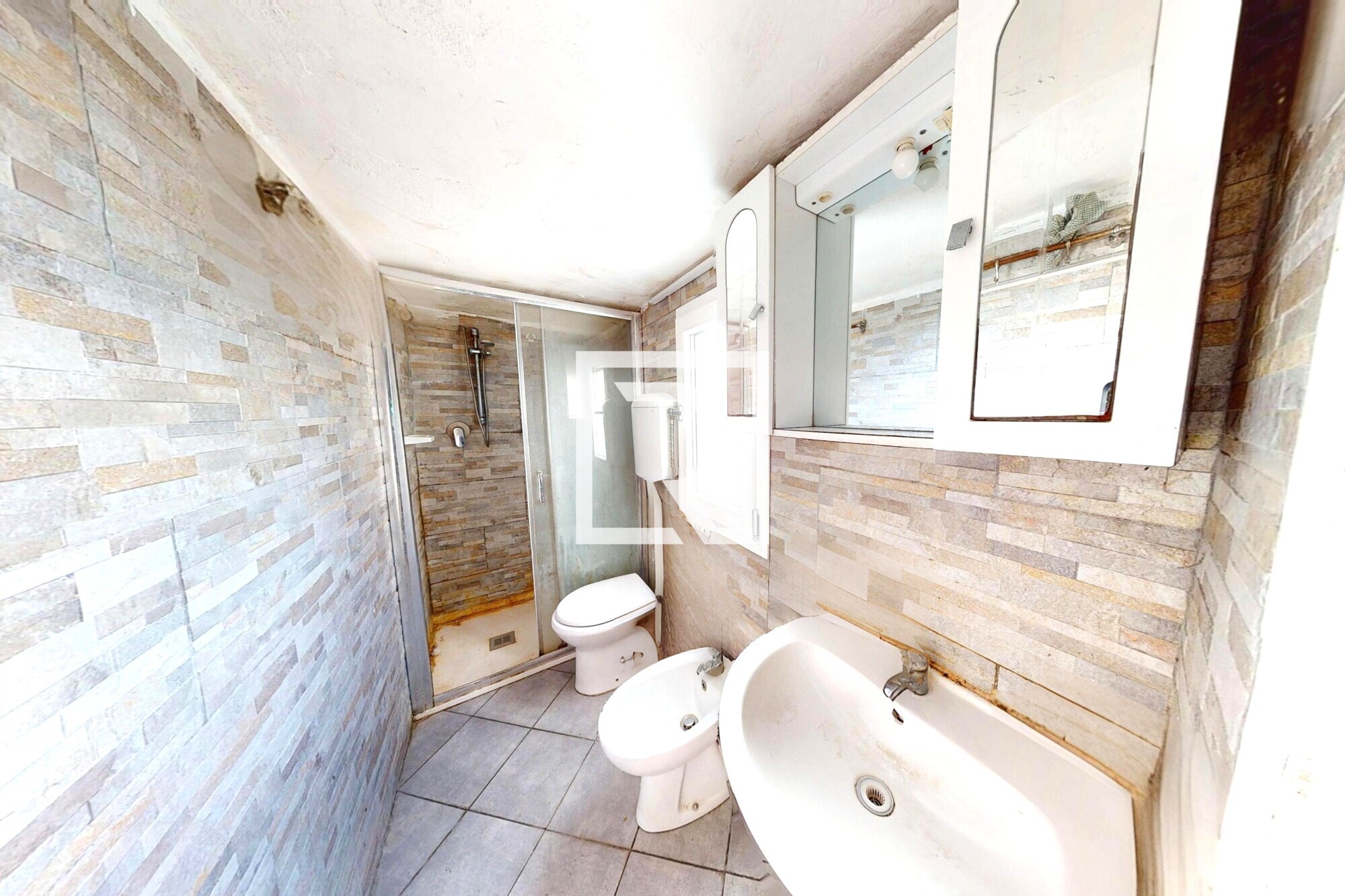 Via-Cesenatico-09082025_151639_defurnished