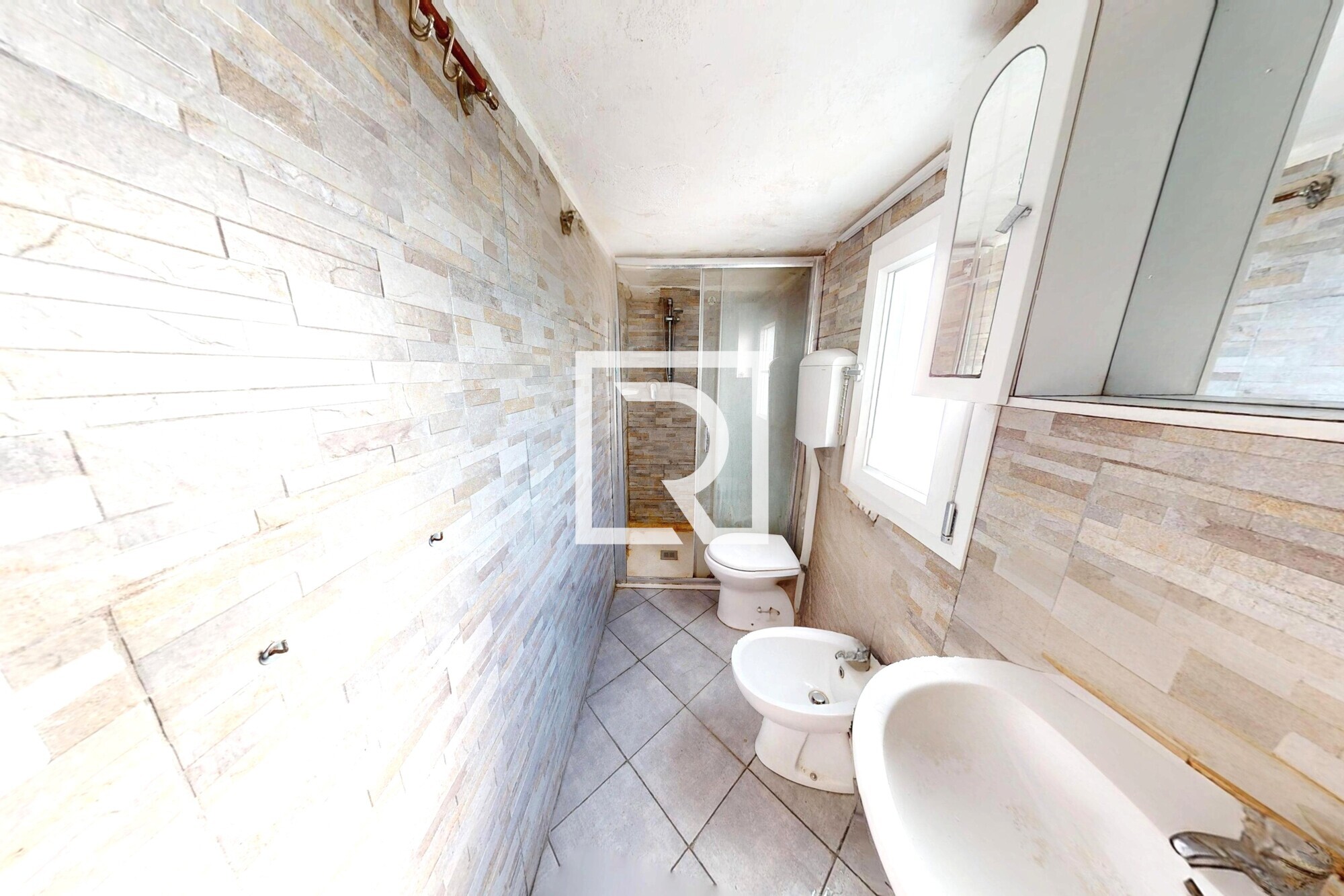 Via-Cesenatico-09082025_151738_defurnished