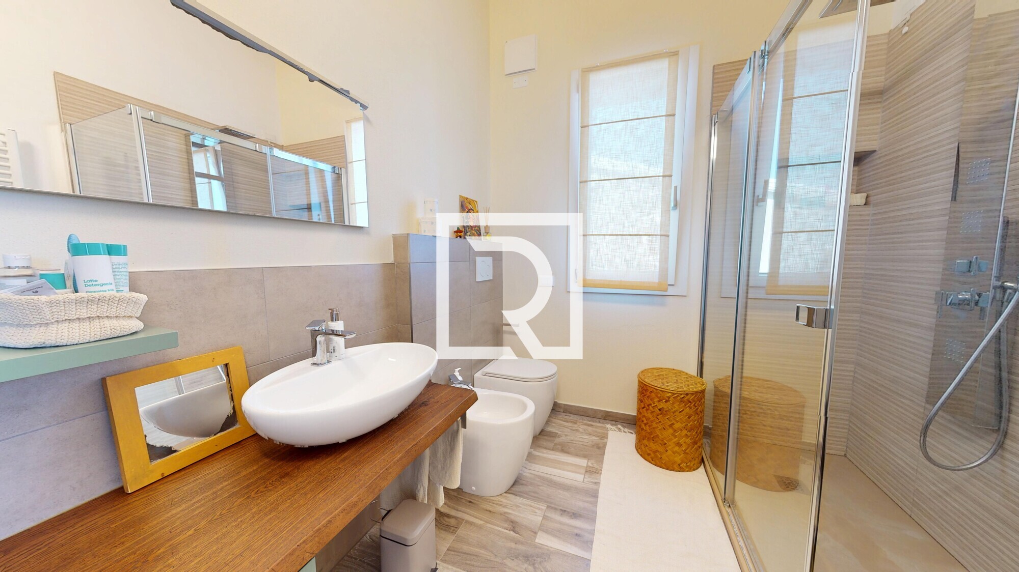 APPARTAMENTO-SU-2-LIVELLI-DI-PREGIO--08082025_095229