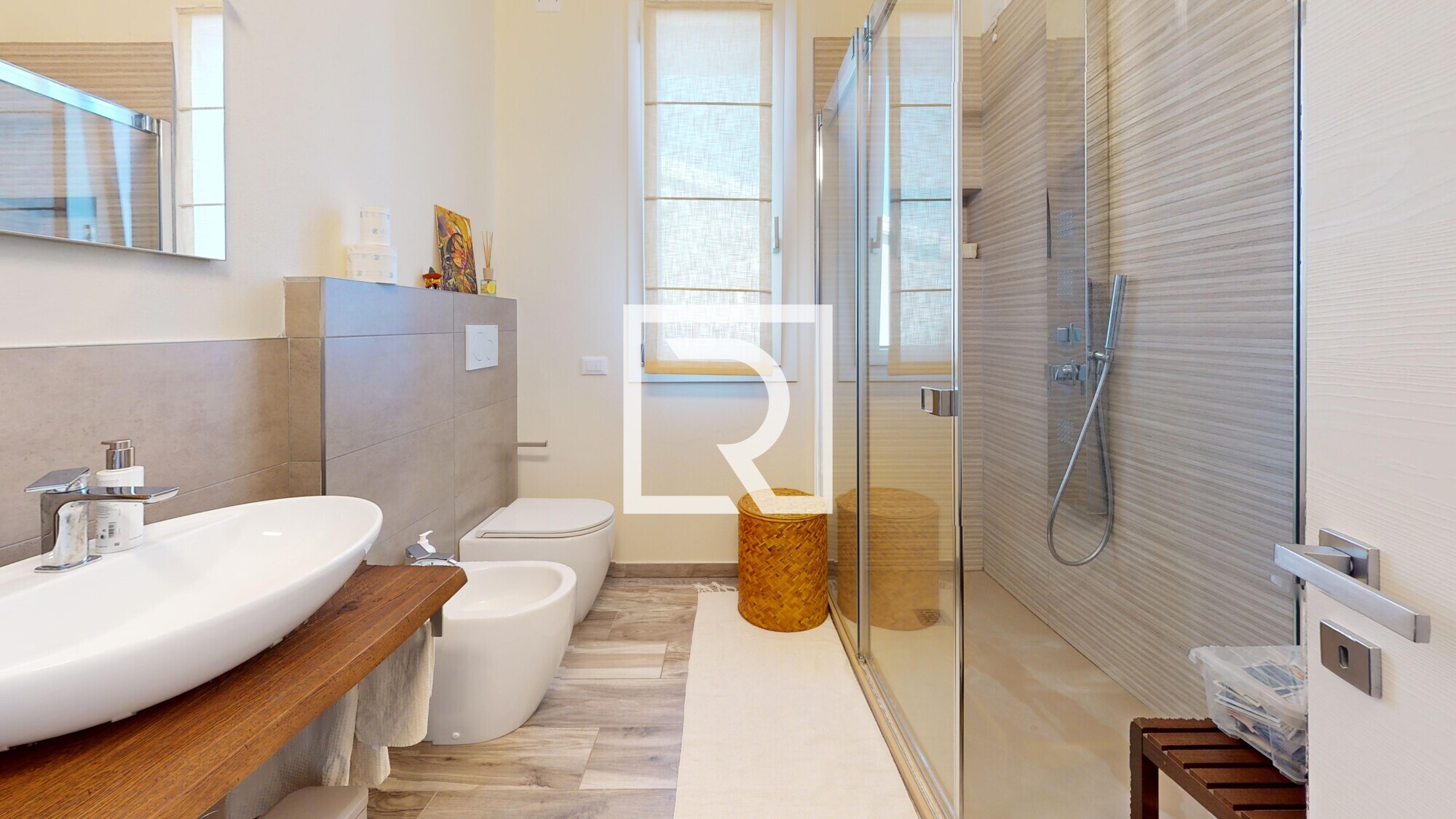 APPARTAMENTO-SU-2-LIVELLI-DI-PREGIO--Bathroom 1