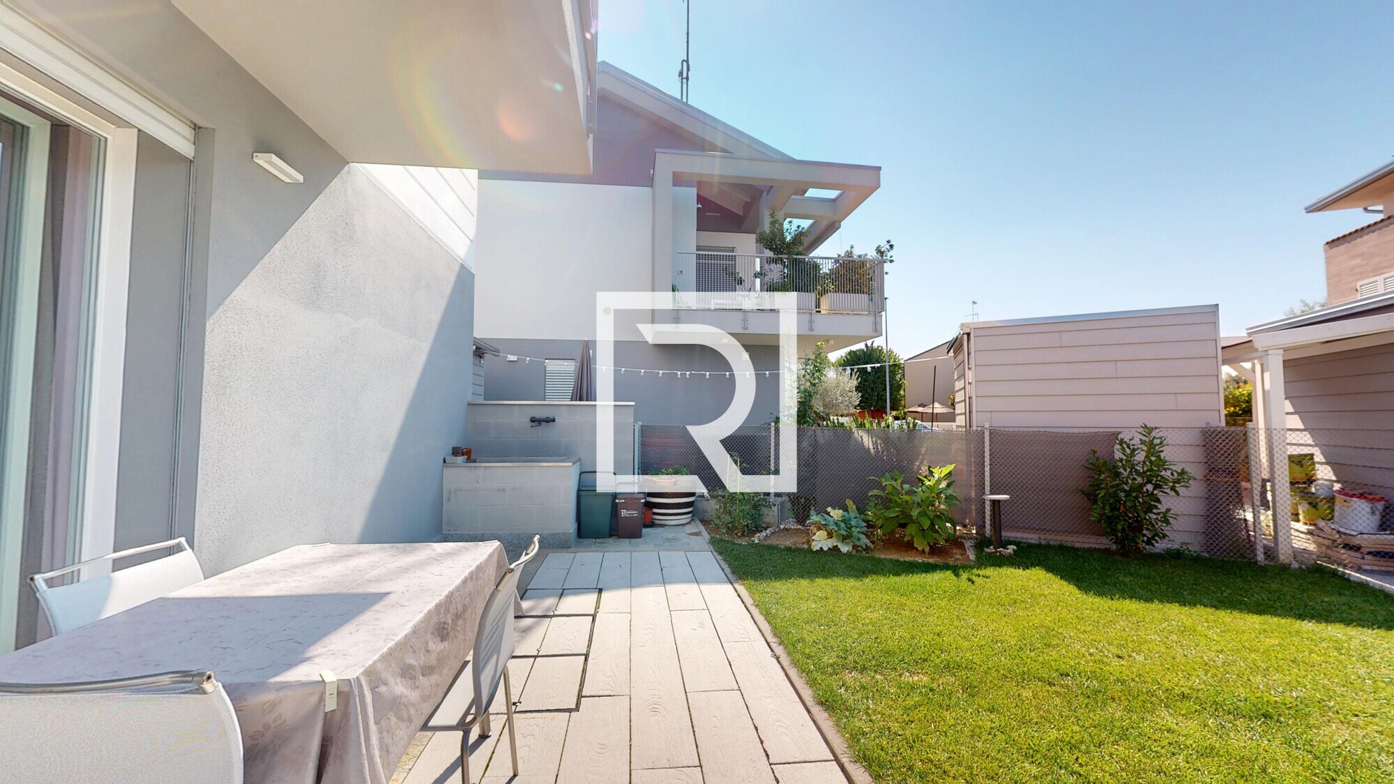 APPARTAMENTO-SU-2-LIVELLI-DI-PREGIO--08082025_095747