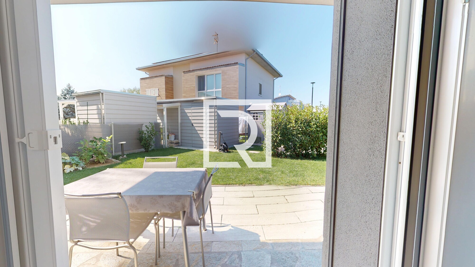 APPARTAMENTO-SU-2-LIVELLI-DI-PREGIO--08082025_095124