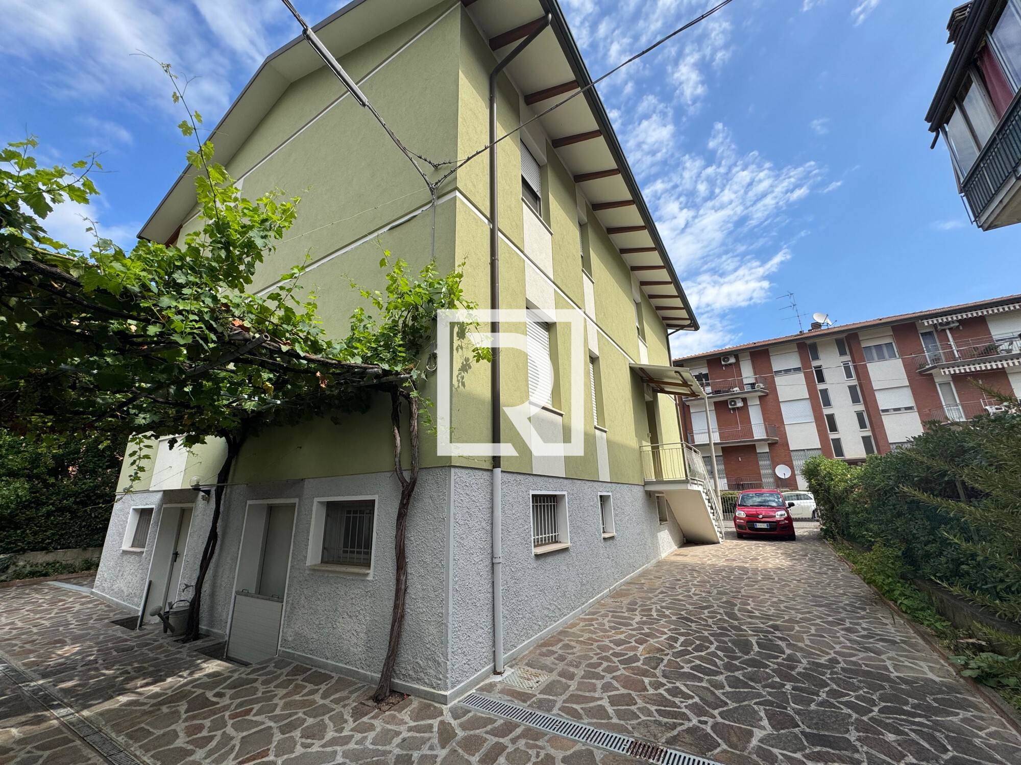 WhatsApp Image 2025-07-26 at 10.51.39 (1)