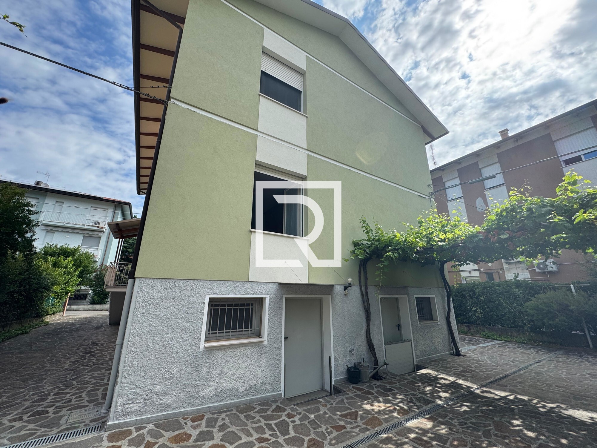 WhatsApp Image 2025-07-26 at 10.51.55 (1)