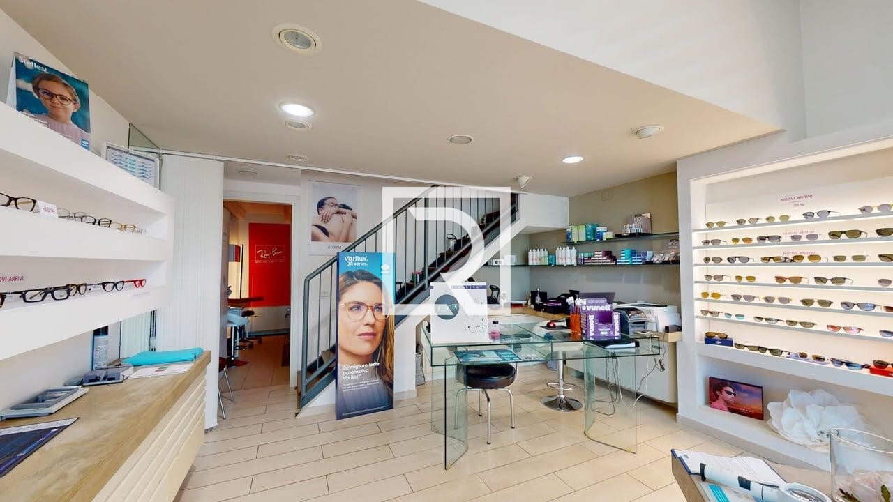 negozio-ottica-marina-di-Ravenna--08062025_100830