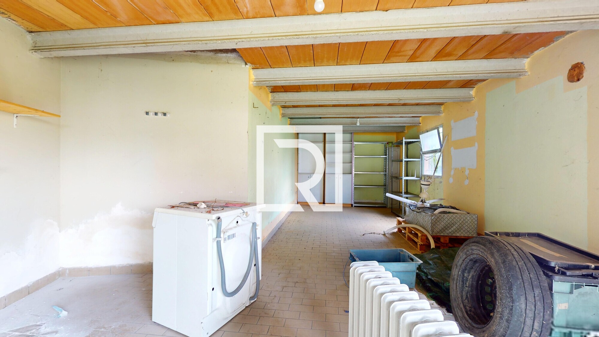 TRILOCALE-CON-INGRESSO-INDIPENDENTE-CON-CORTE-E-GARAGE-DI-PROPRIETA-08082025_084014