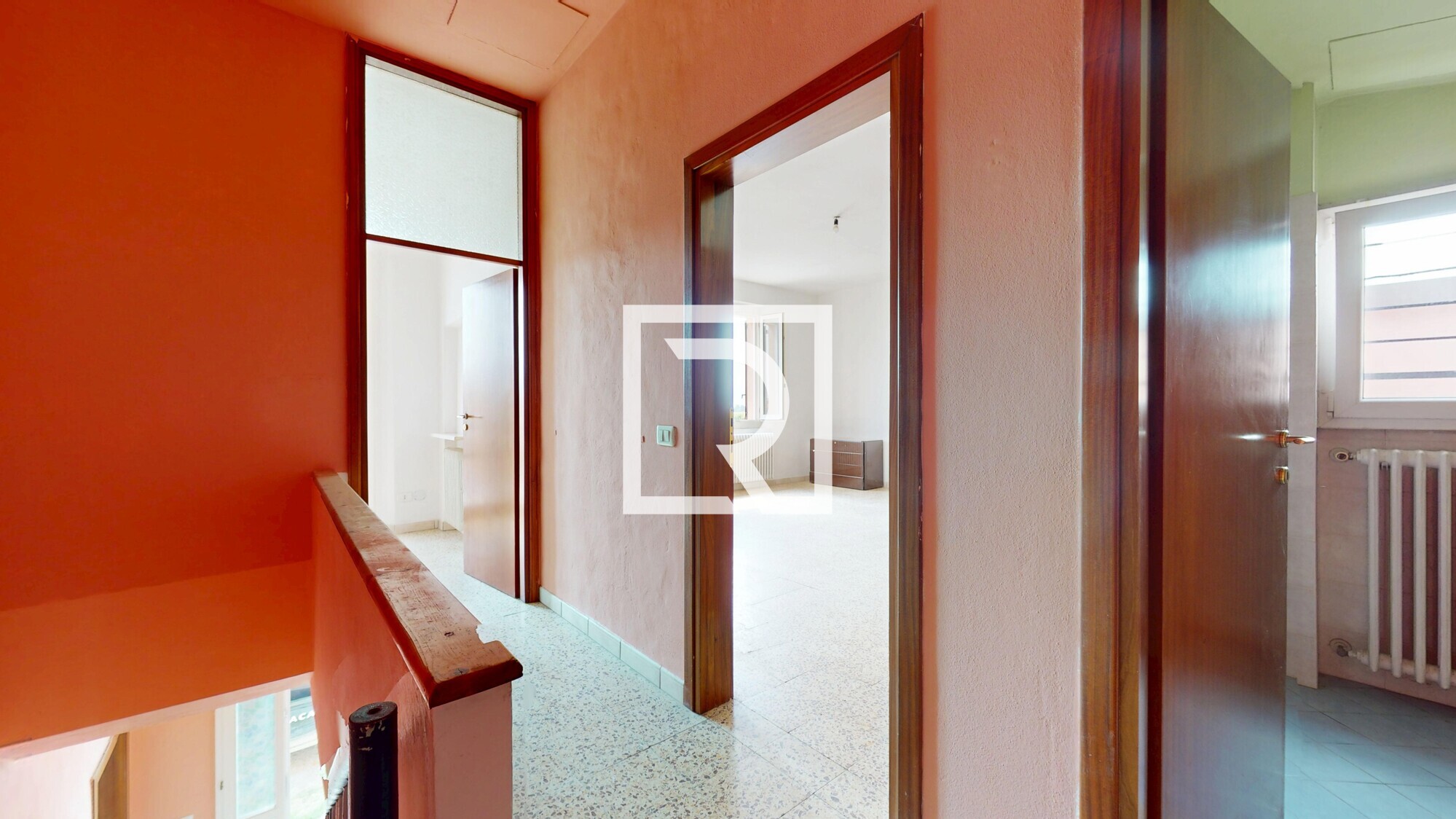 TRILOCALE-CON-INGRESSO-INDIPENDENTE-CON-CORTE-E-GARAGE-DI-PROPRIETA-08082025_090334