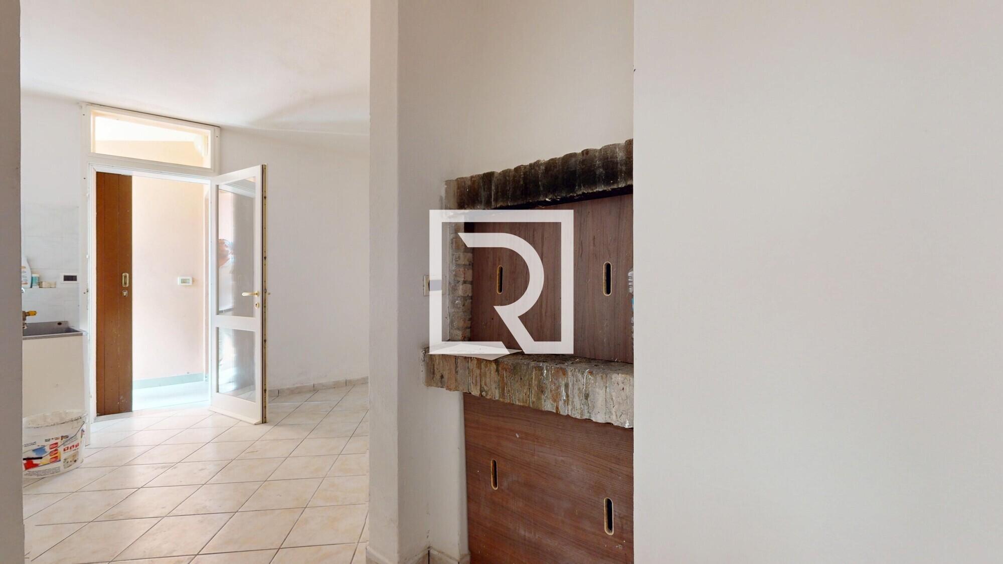 BILOCALE-INDIPENDENTE-CON-CORTE-E-GARAGE--08062025_171327