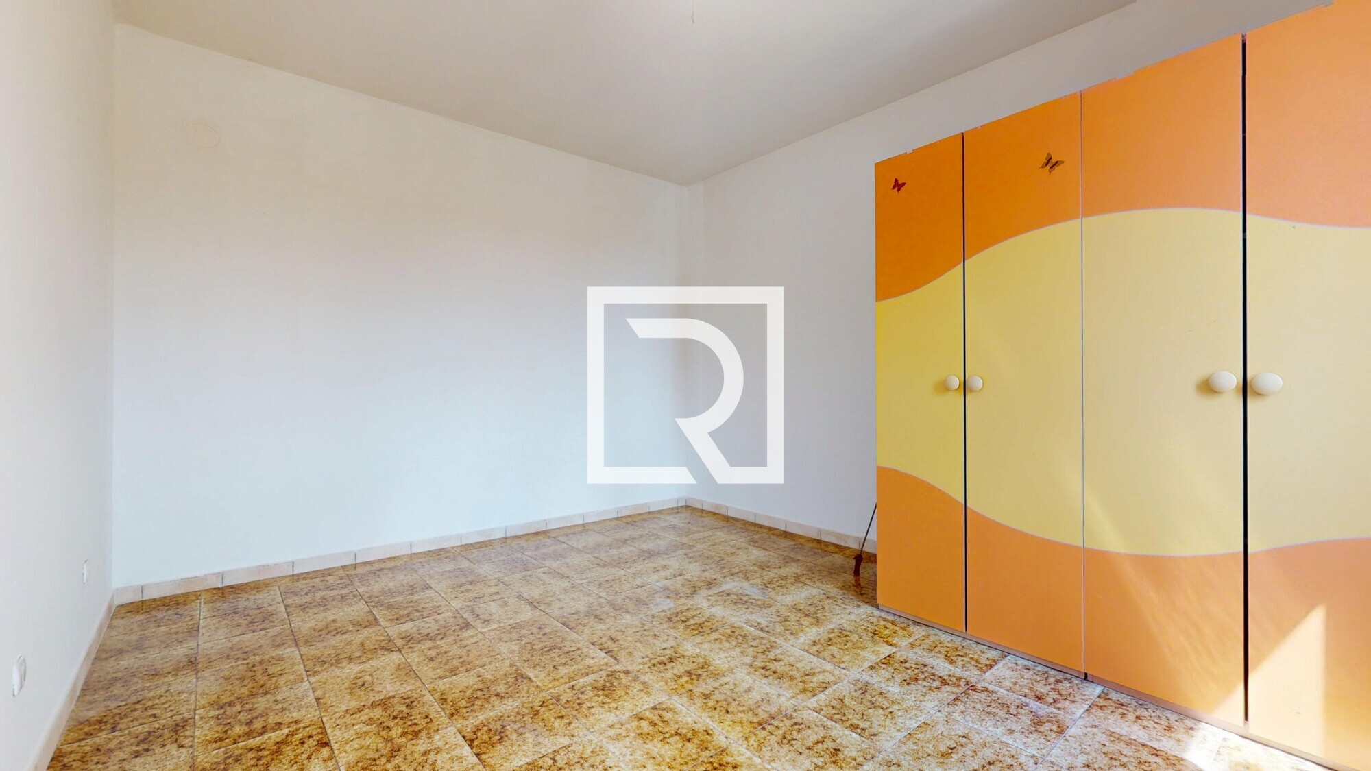 TRILOCALE-CON-INGRESSO-INDIPENDENTE-CON-CORTE-E-GARAGE-DI-PROPRIETA-08082025_085308